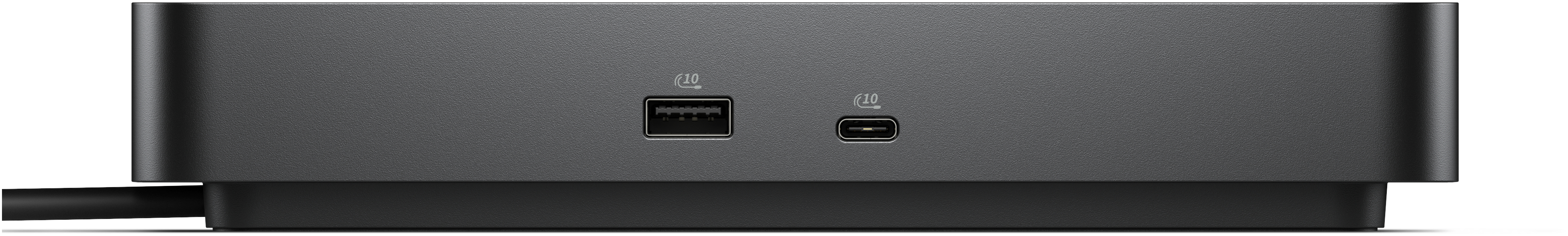 Nahaufnahme einer schwarzen Dockingstation. Sie hat einen USB-Anschluss und einen USB-C-Anschluss. Die Anschlüsse sind zentriert.