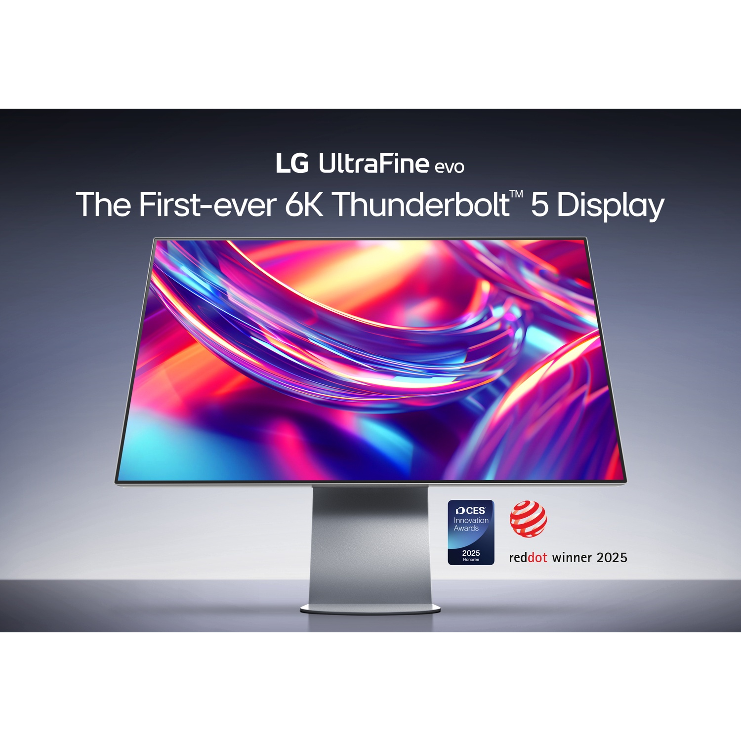 Écran LG UltraFine evo 6K Thunderbolt 5. Un écran moderne avec un arrière-plan abstrait coloré. Comprend les prix CES et Red Dot.