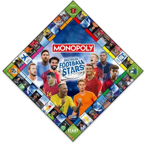 Gra planszowa Monopoly World Football Stars. Zawiera gwiazdy piłki nożnej na planszy. Plansza ma kształt rombu.