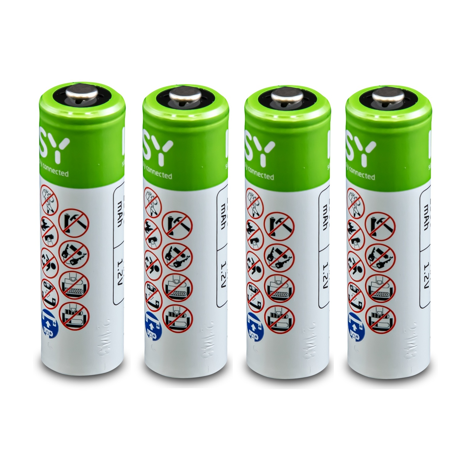 Quattro batterie cilindriche. Ognuna ha la parte superiore verde con il logo 'SY' e corpo bianco. Simboli e testo stampati sui corpi bianchi.