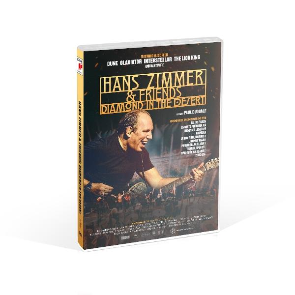 DVD-Hülle von Hans Zimmer & Friends, Diamond in the Desert. Zimmer spielt Gitarre. Text enthält Dune, Gladiator und The Lion King.