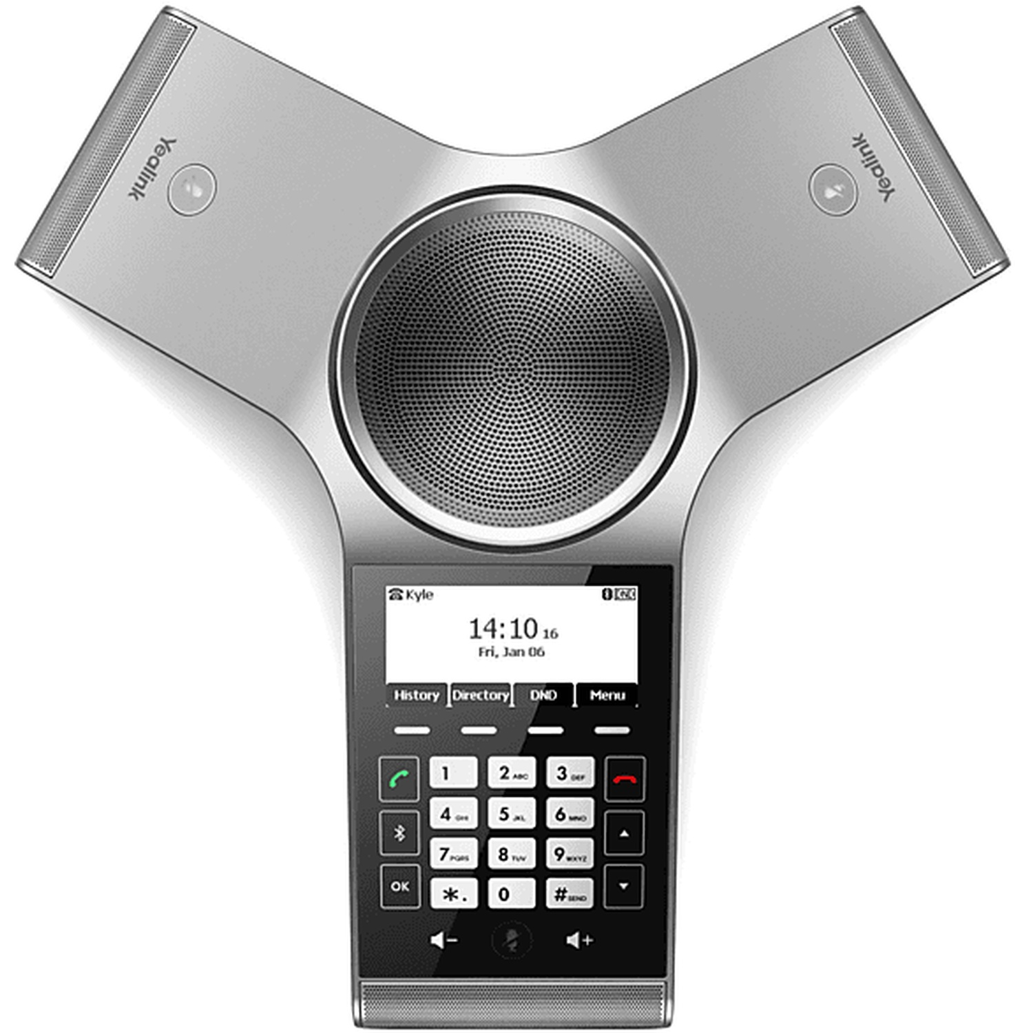 Un téléphone de conférence Yealink argenté. Il possède un haut-parleur central, un écran avec l'heure et un clavier avec des chiffres.