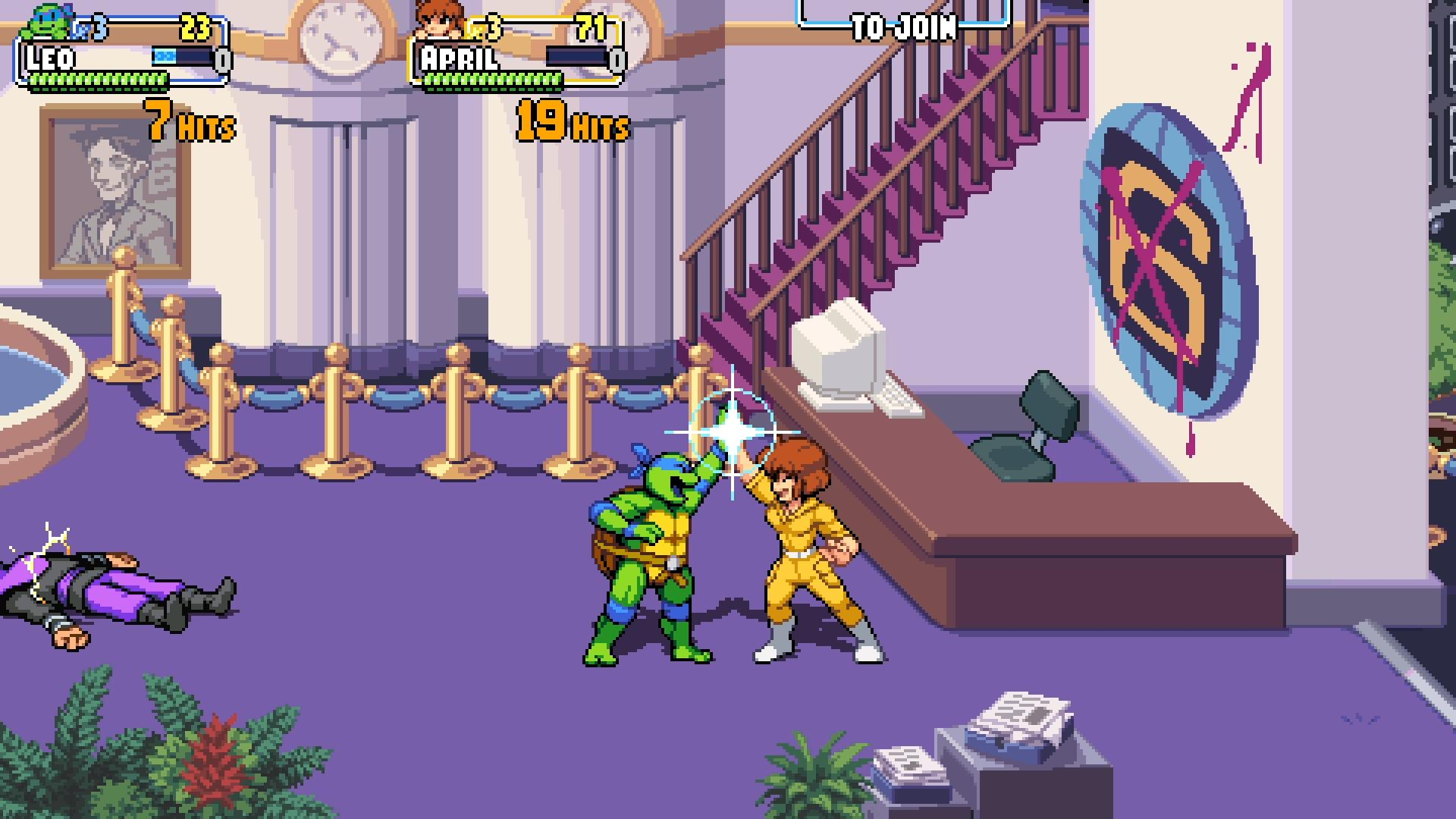 Eine pixelige Szene zeigt eine Teenage Mutant Ninja Turtle, die April O'Neil abklatscht. Ein besiegter Feind liegt am Boden.