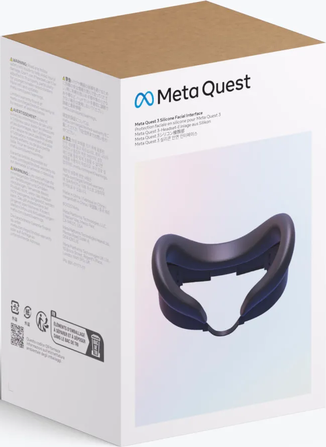 Scatola Meta Quest 3 con interfaccia facciale in silicone nero. Il testo include 'Meta Quest' e avvertenze in più lingue.