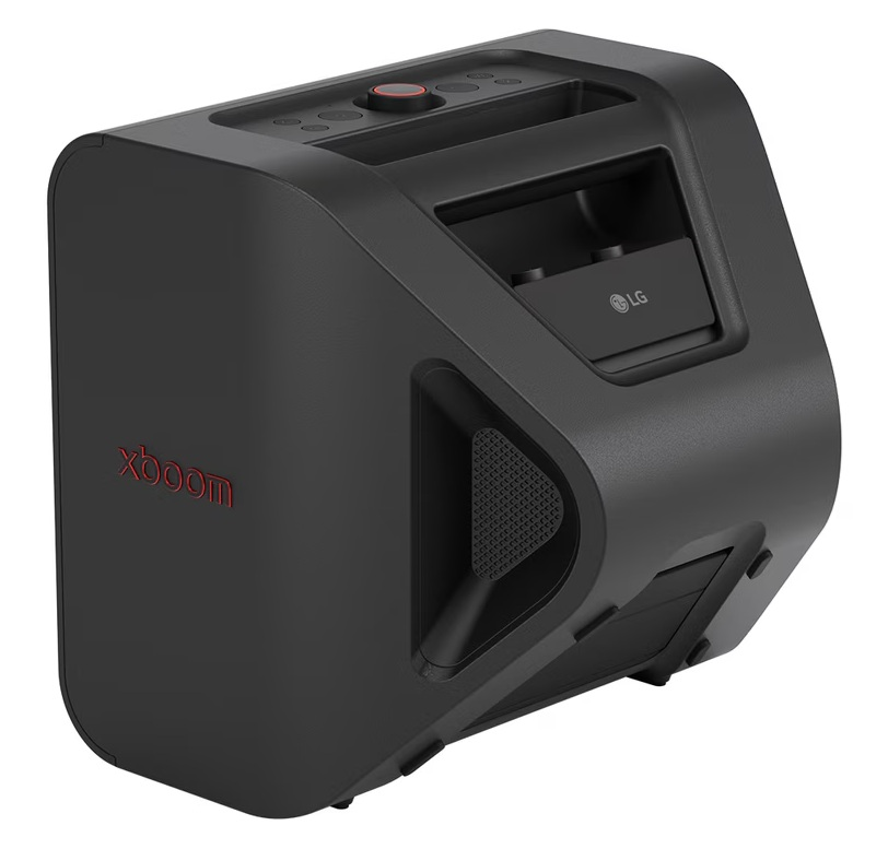 Czarny głośnik LG Xboom. Ma czerwony tekst i uchwyt. Widoczne są przyciski i mały otwór wentylacyjny.