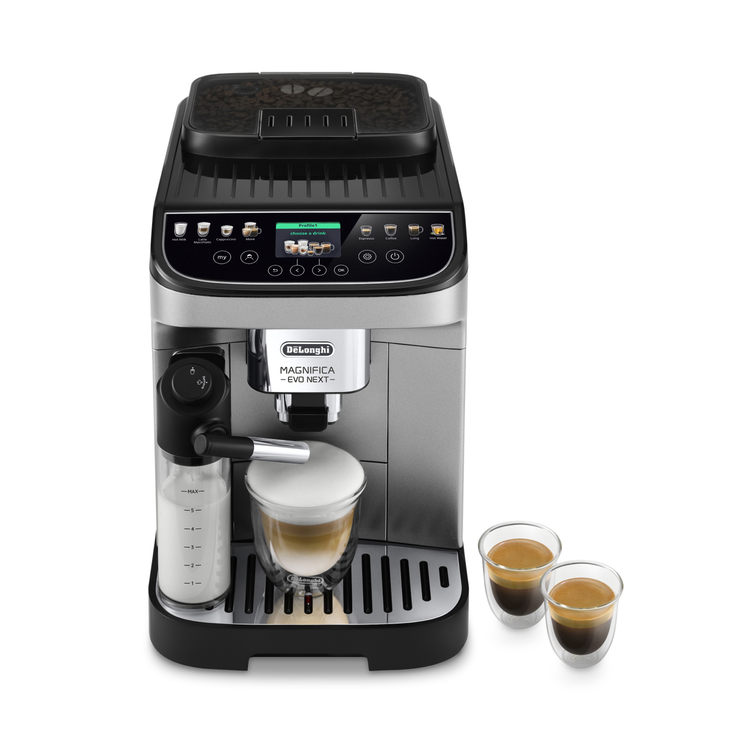 Eine Delonghi Magnifica Evo Next Kaffeemaschine. Sie hat einen Milchaufschäumer, eine Tasse mit Latte und zwei Tassen mit Espresso.
