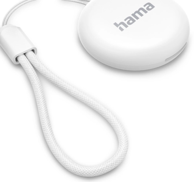 Nahaufnahme eines weißen Hama-Geräts mit weißem Umhängeband. Das Gerät ist rund. Das Umhängeband ist geschlungen. Der Hintergrund ist weiß.