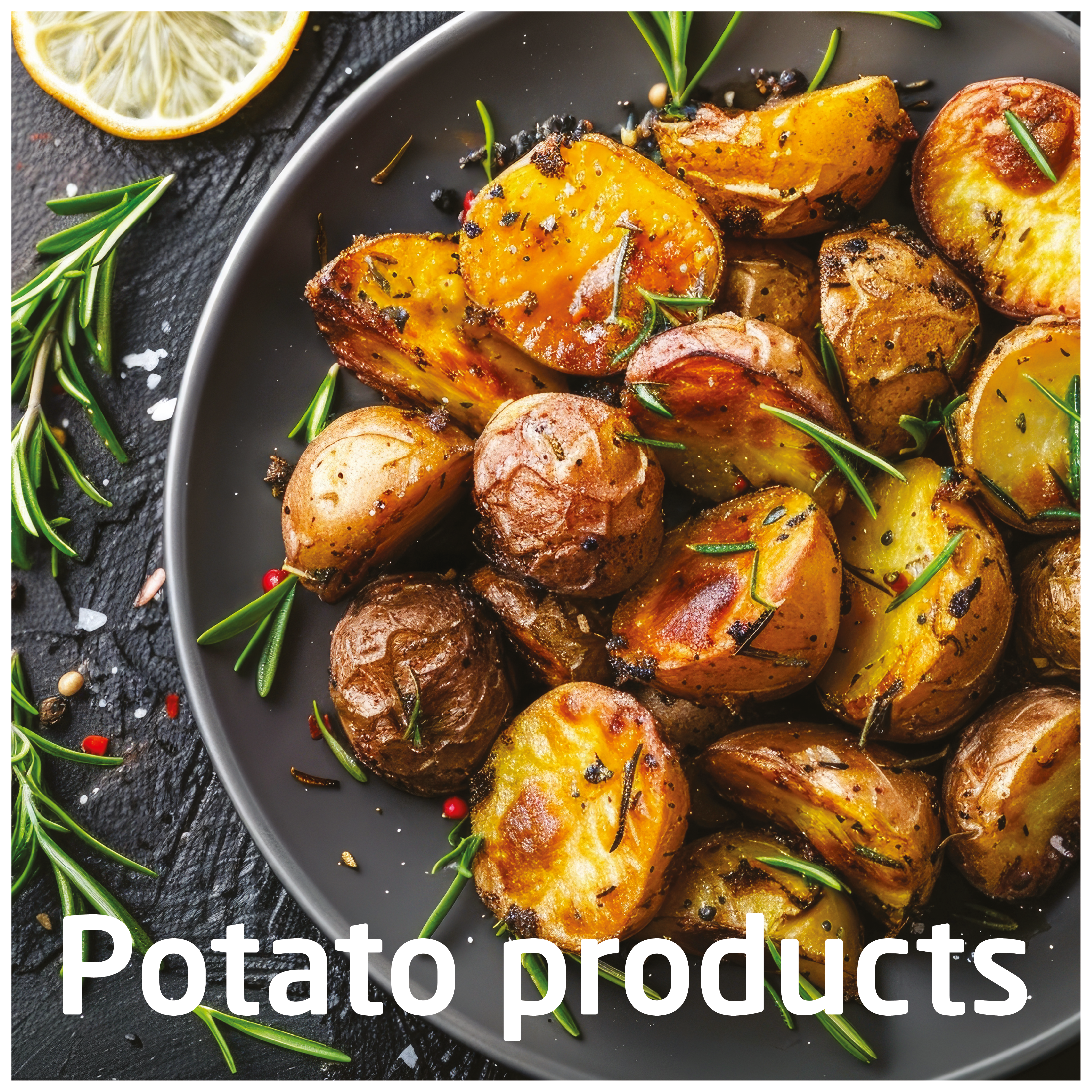 Pieczone ziemniaki na szarym talerzu, z ziołami, plasterkiem cytryny i przyprawami. Tekst: 'Produkty ziemniaczane'.