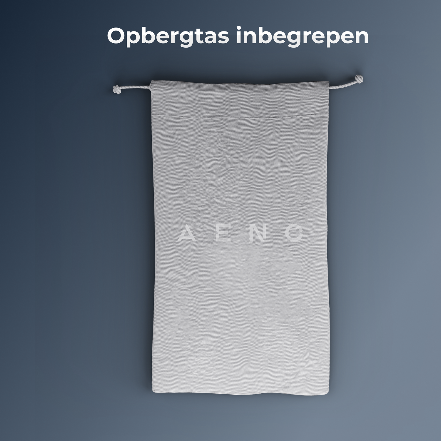A gray drawstring bag with the word 'AENO' printed on it, on a blue background. The words 'Opbergtas inbegrepen' are at the top.