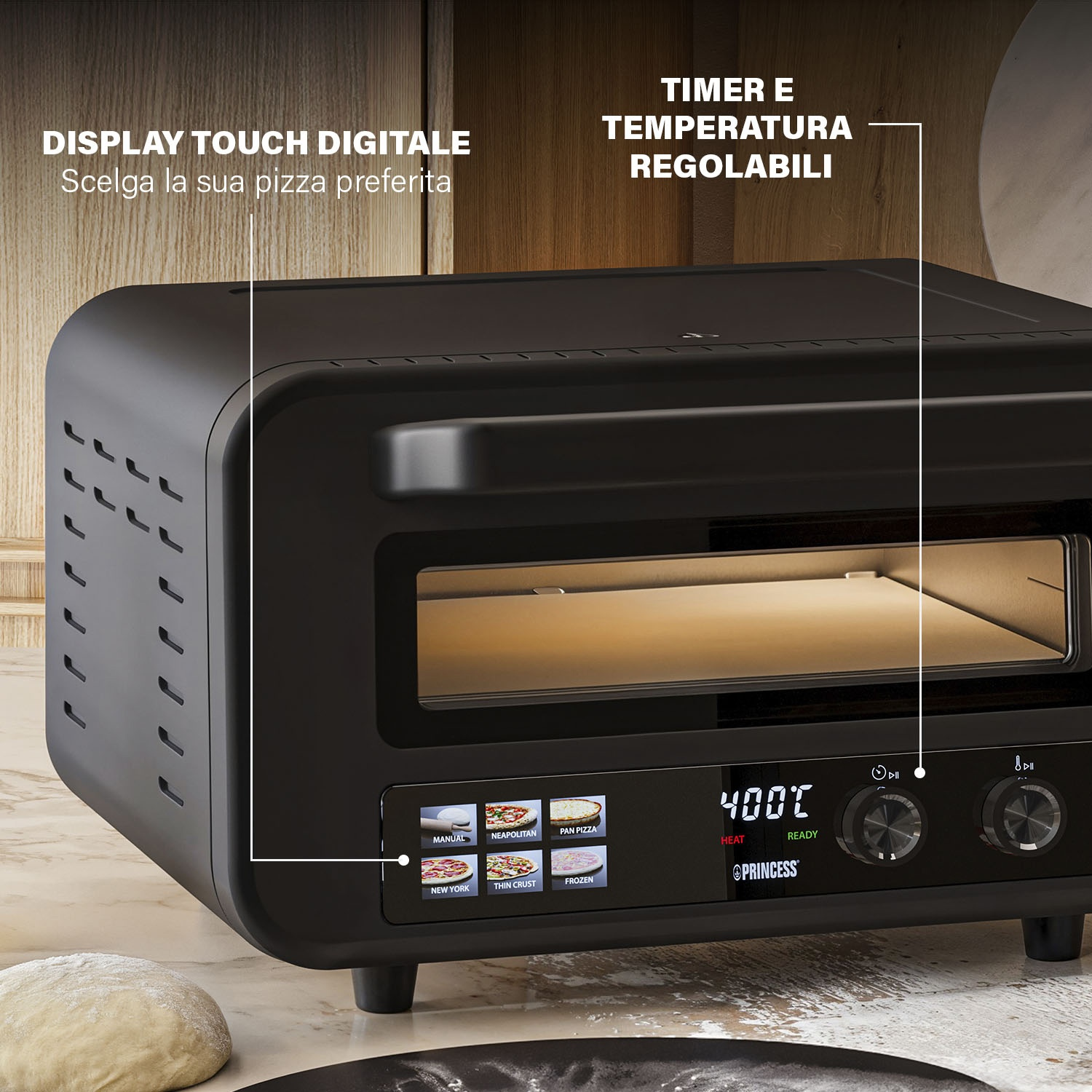 Forno per pizza nero con display digitale. Mostra temperatura, comandi timer e opzioni pizza. Impasto e padella visibili in primo piano.