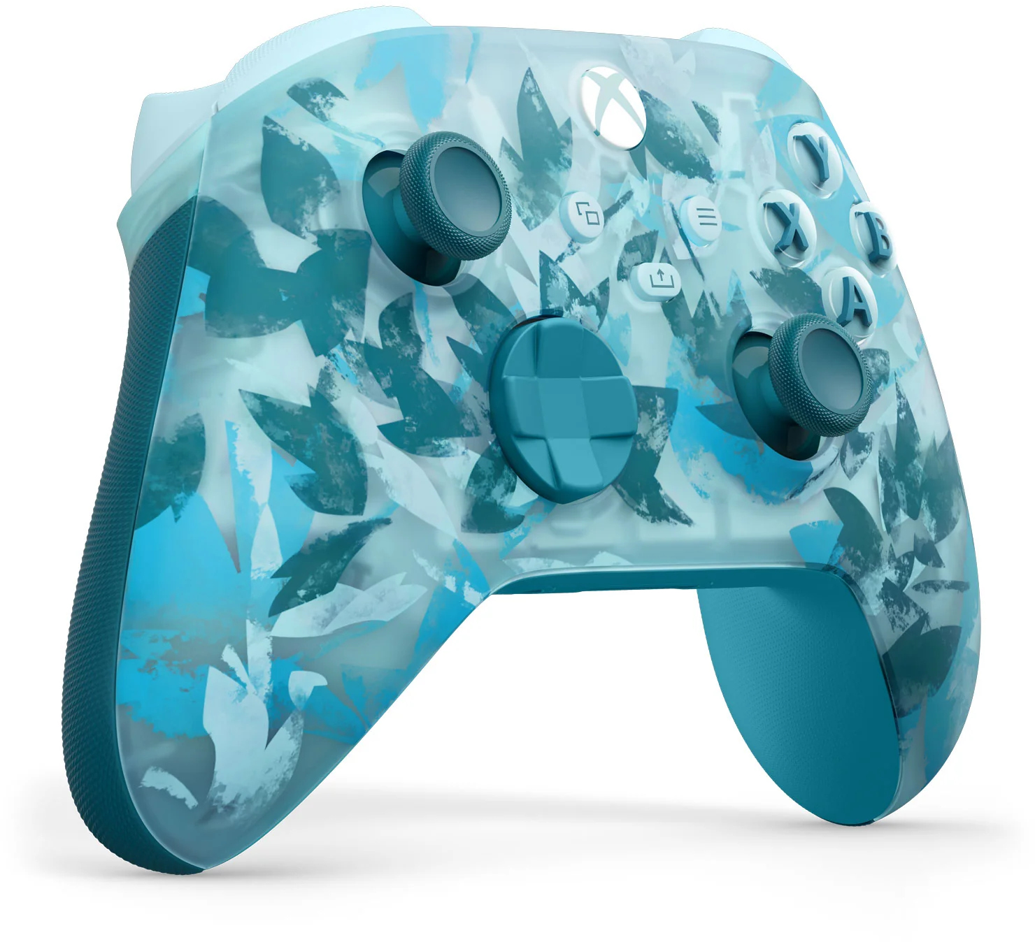 Xbox kontroller kék és fehér virágmintával. Gombokkal és joystickekkel. A háttér fehér.