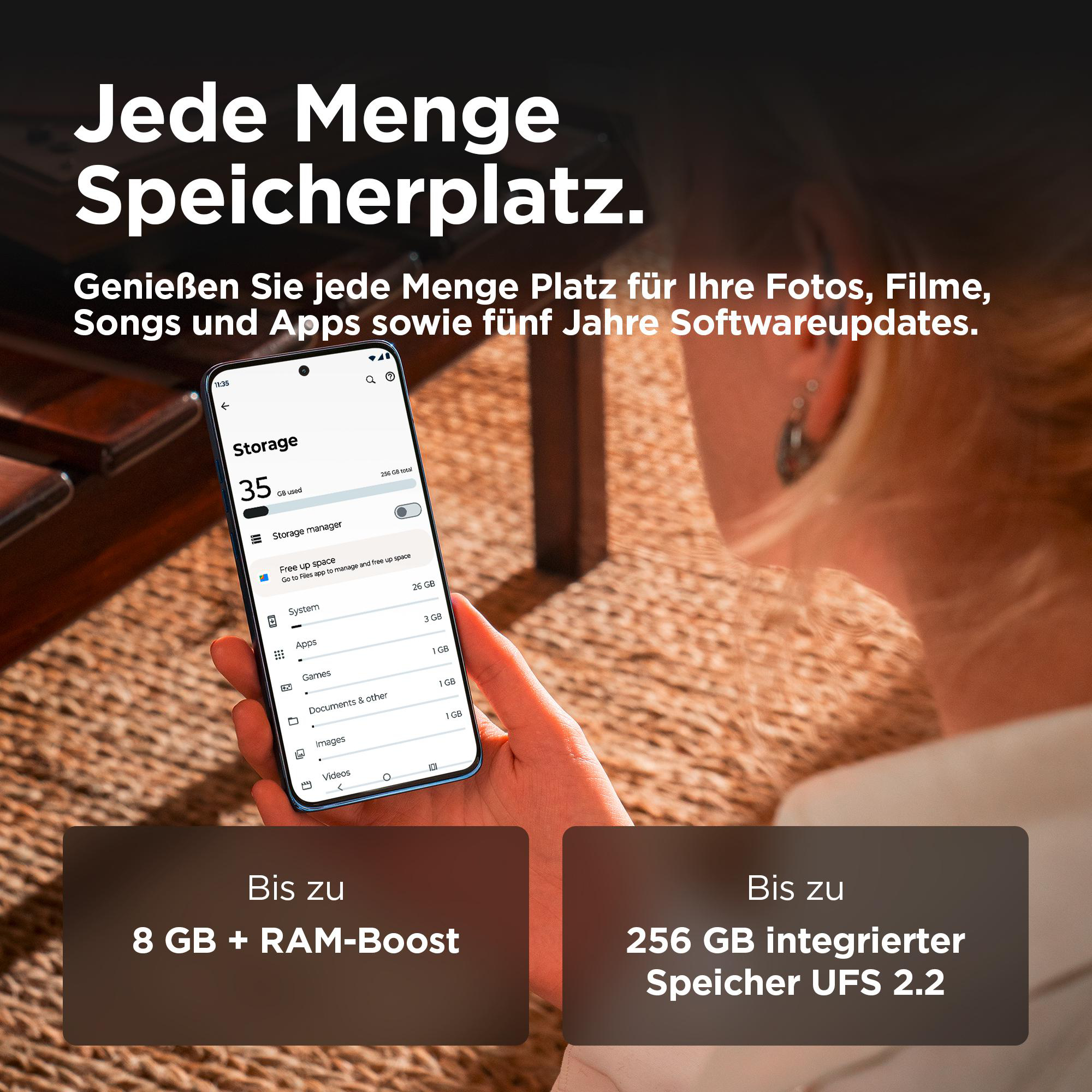 Ein Telefonbildschirm zeigt Speicherdetails. Text: 'Jede Menge Speicherplatz'. Bietet 8 GB RAM + Boost und 256 GB Speicher.