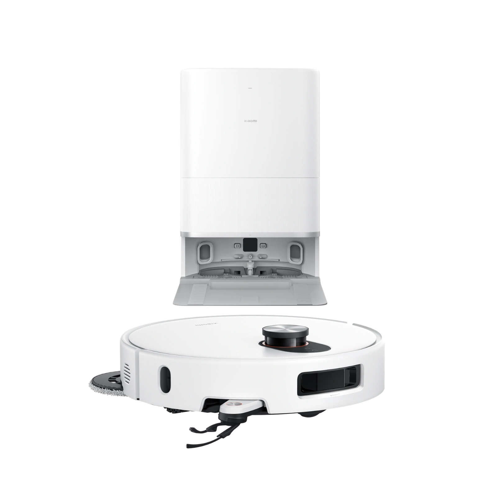 Fehér robotporszívó és töltőállomás fekete háttérrel. A márka a Xiaomi.