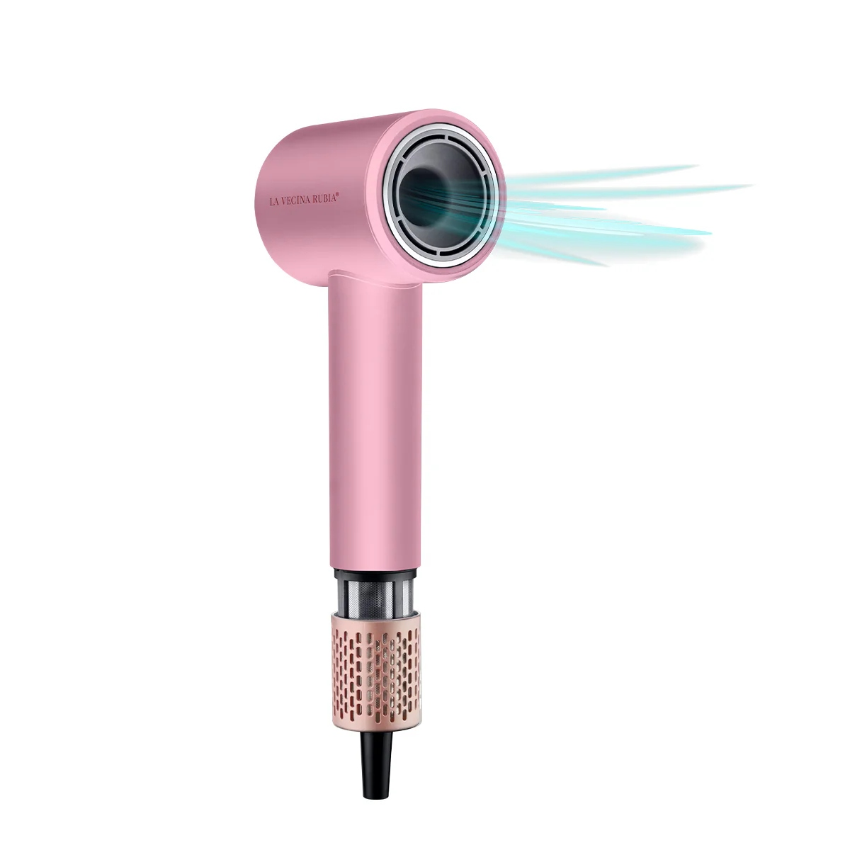Un secador de pelo rosa con cuerpo cilíndrico y cabeza redonda. Tiene un accesorio de malla metálica y emite aire azul. El fondo es blanco.