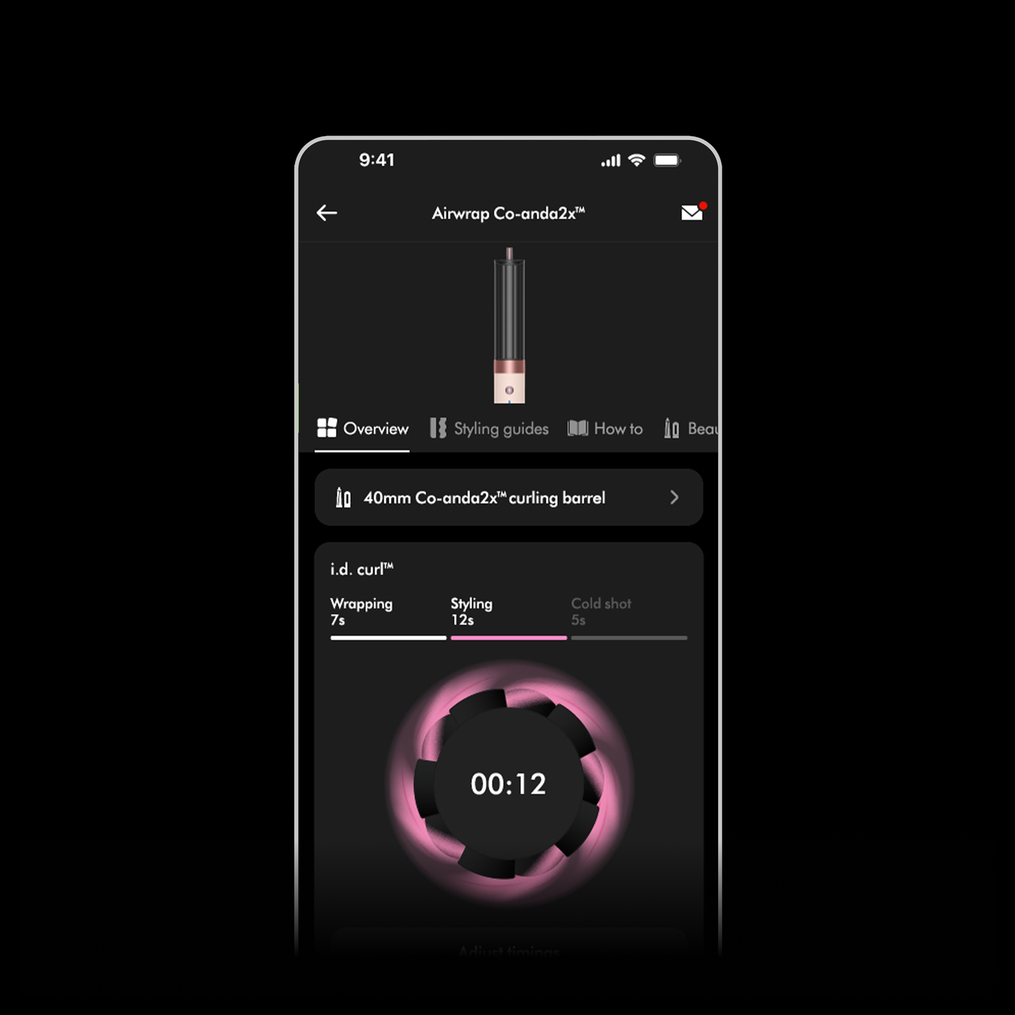 Ekran telefonu z aplikacją do stylizacji włosów. Wyświetla timer, szczegóły produktu i etapy stylizacji w kolorze różowym i czarnym.