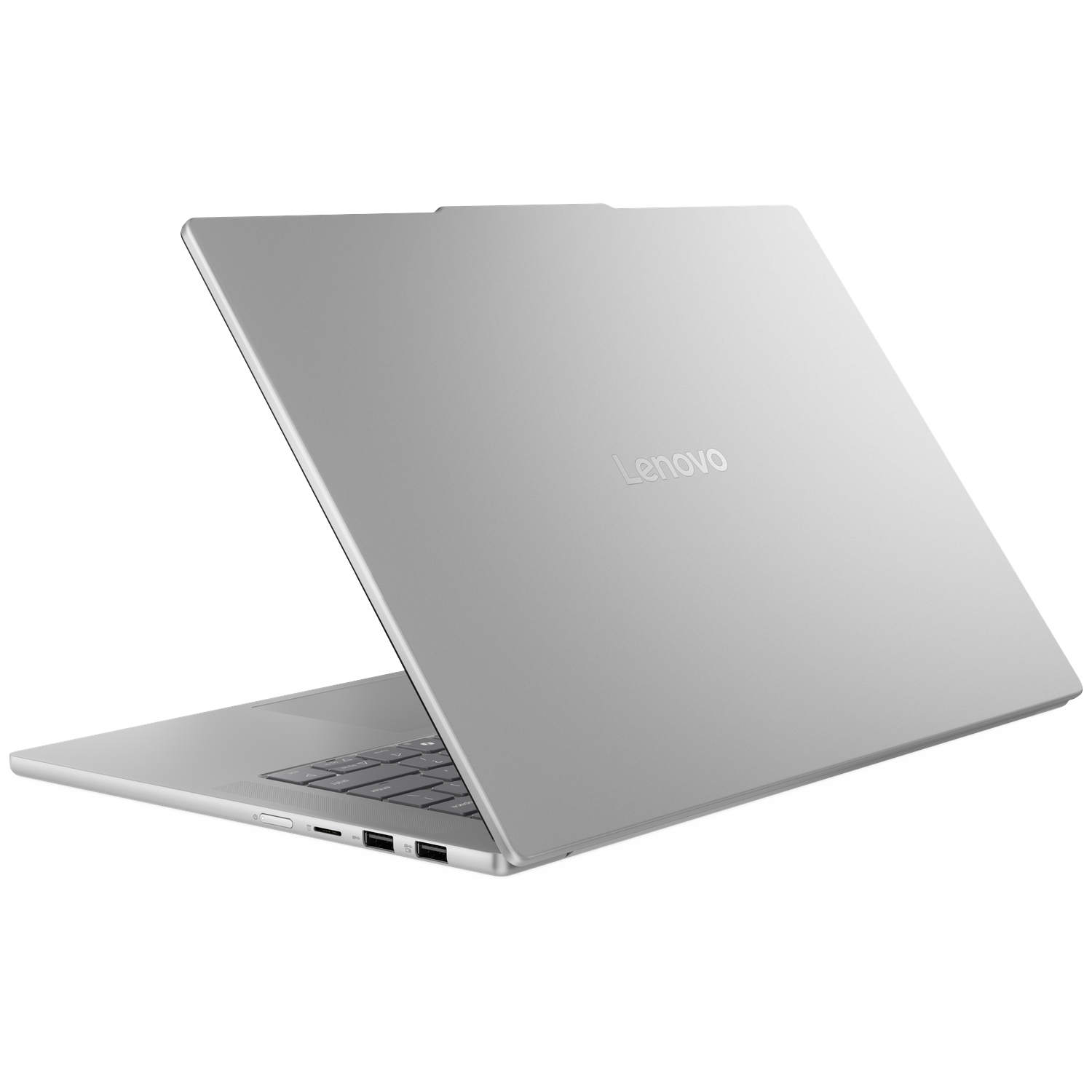 Zilveren Lenovo laptop is licht geopend. Het toetsenbord is zichtbaar. Het Lenovo-logo staat op de klep. De achtergrond is wit.