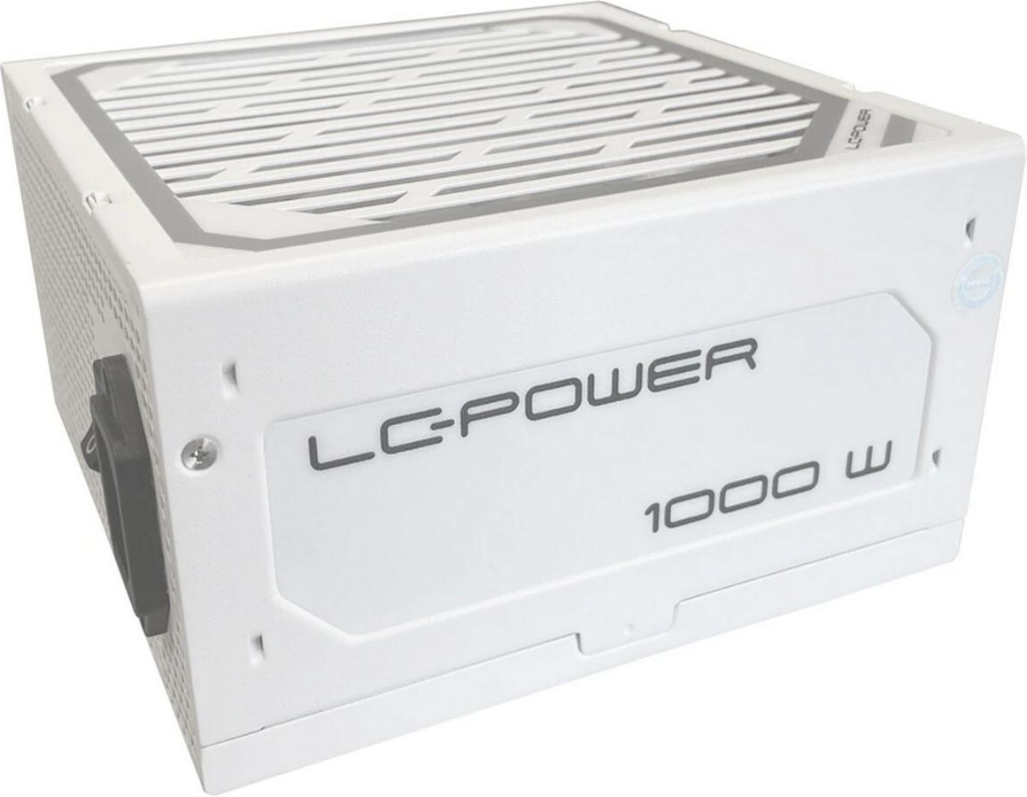 Ein weißes LC-POWER 1000W Netzteil. Es hat eine Lüftung oben, einen Netzschalter und der Markenname ist sichtbar.