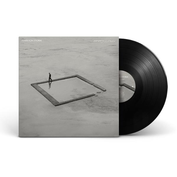 Albumcover: Eine Person geht in einem Quadrat auf dem Wasser. Eine Schallplatte befindet sich rechts.