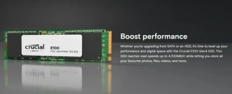 Crucial logolu bir SSD sürücüsü. Metin 'Performansı artırın' şeklinde. Arka plan koyu gri. Kartta teknik özellikler de mevcut.