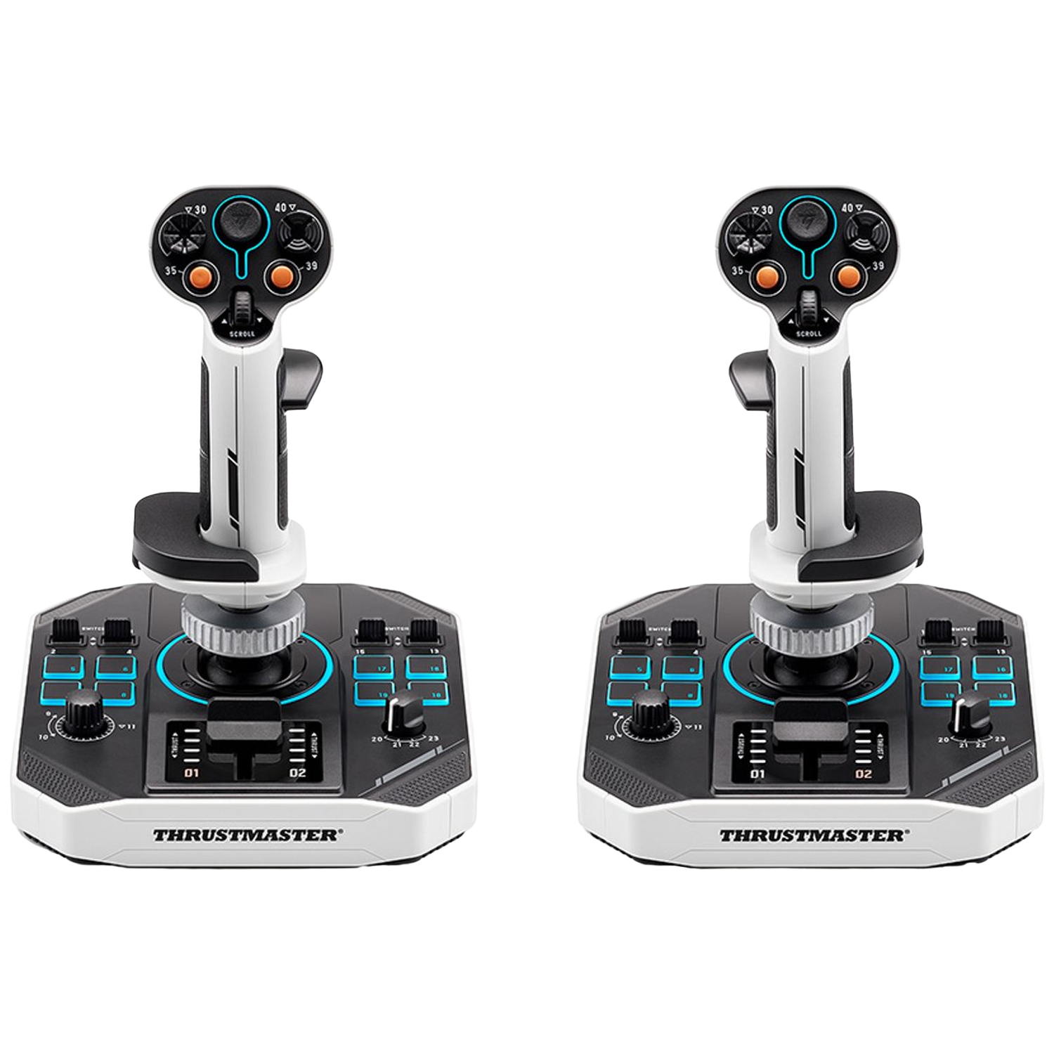 Twee Thrustmaster flightsticks met zwart-wit ontwerp. Elke heeft een bovenkant met knoppen, een centrale stick en een basis met bediening.