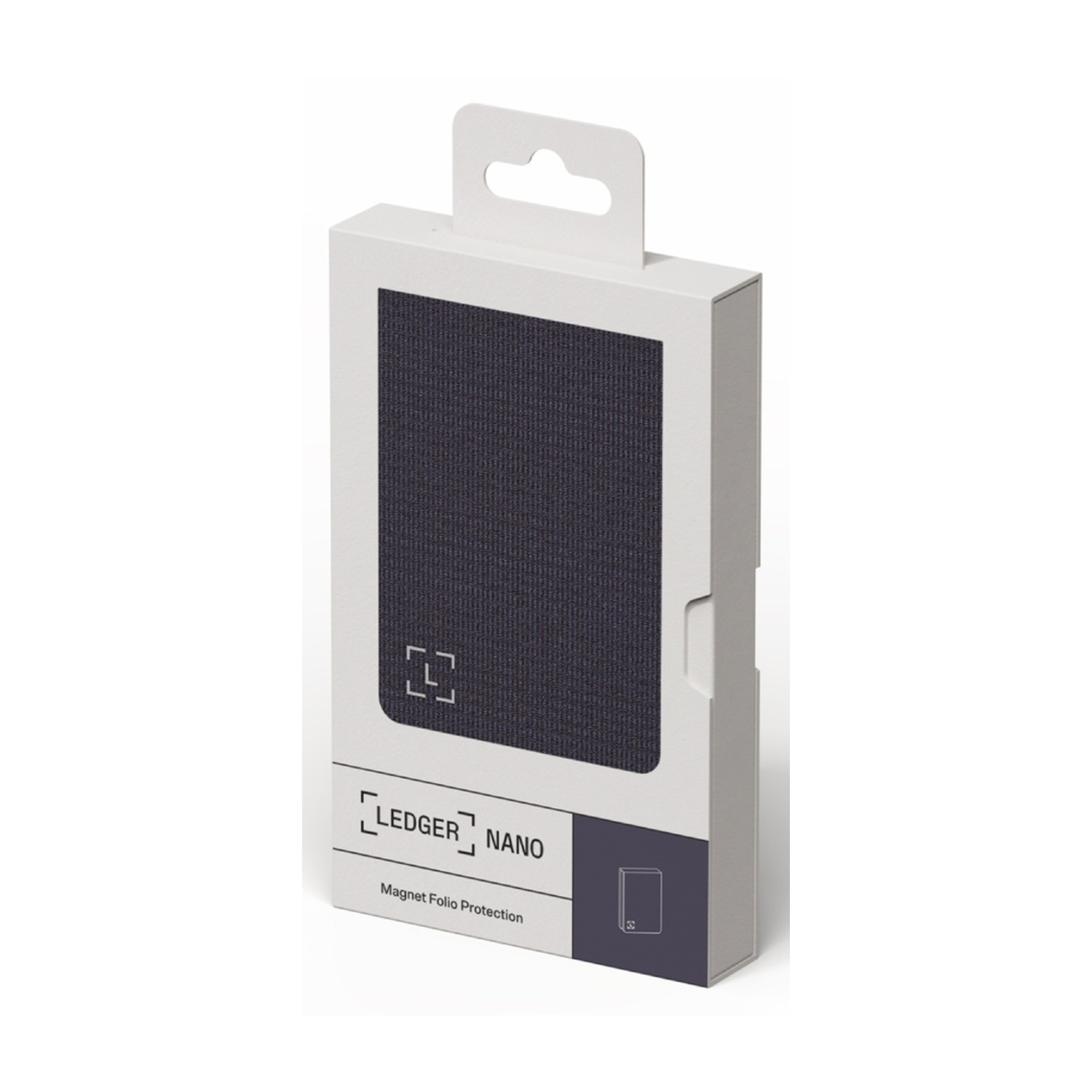 Una scatola bianca con un prodotto Ledger Nano grigio scuro all'interno. La scatola ha una maniglia e il testo 'LEDGER NANO' e 'Magnet Folio Protection'.