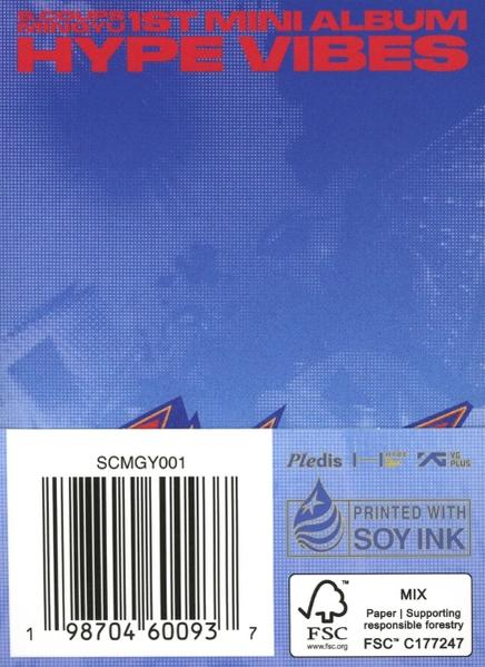 Albumcover mit rotem Text 'HYPE VIBES' auf blauem Hintergrund. Enthält Barcode und Etiketten für Sojatinte und FSC-Zertifizierung.