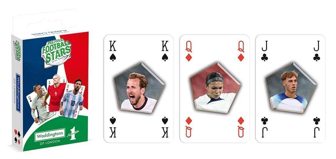 Talia kart do gry World Football Stars. Karty zawierają króla, damę i waleta. Pudełko przedstawia piłkarzy.
