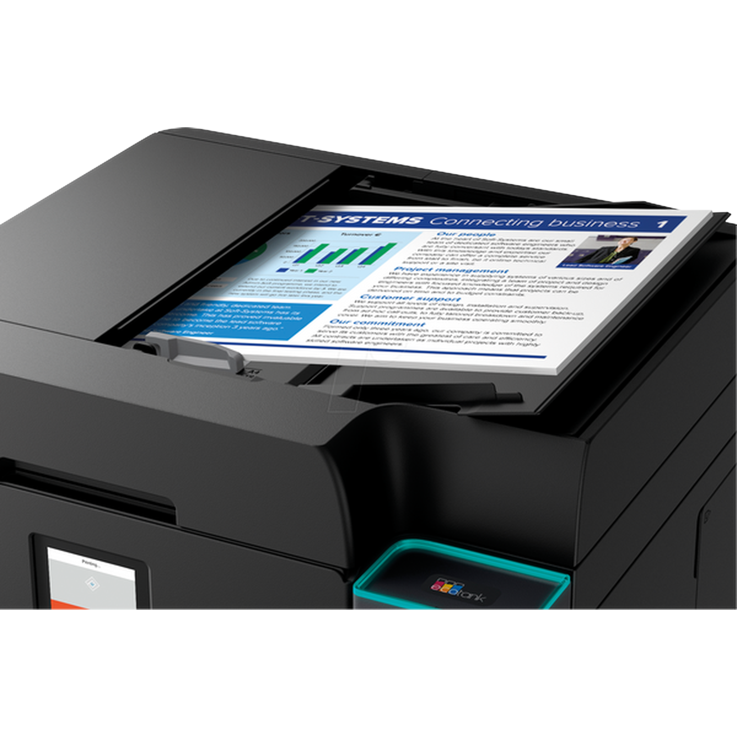 Een zwarte printer met een document erin. Het document heeft tekst en afbeeldingen met betrekking tot T-SYSTEMS.