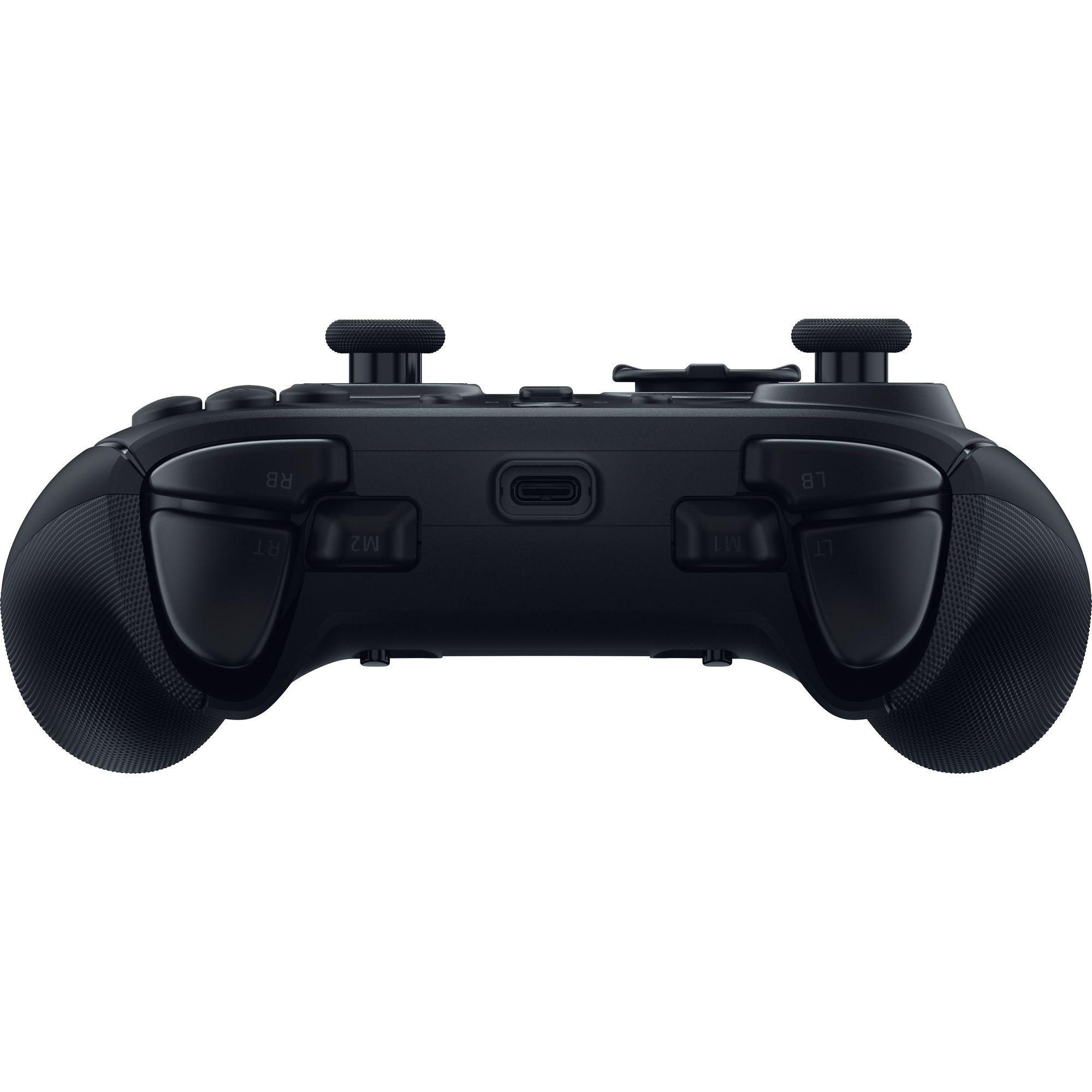 Ein schwarzes Gamepad von oben gesehen, mit Knöpfen, Triggern und Thumbsticks, vor weißem Hintergrund.