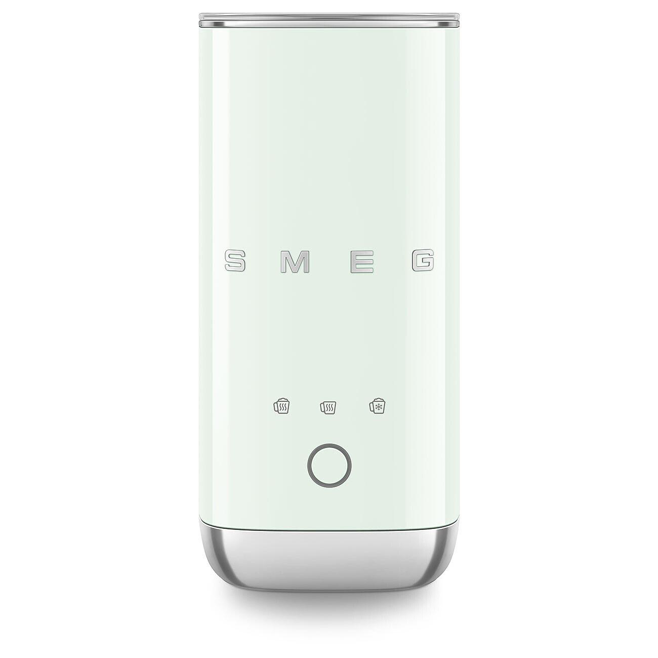 Ein mintgrüner Smeg-Toaster. Er hat einen silbernen Sockel und eine silberne Oberseite. Das Wort SMEG steht in silbernen Buchstaben. Es gibt einen Knopf und Symbole.