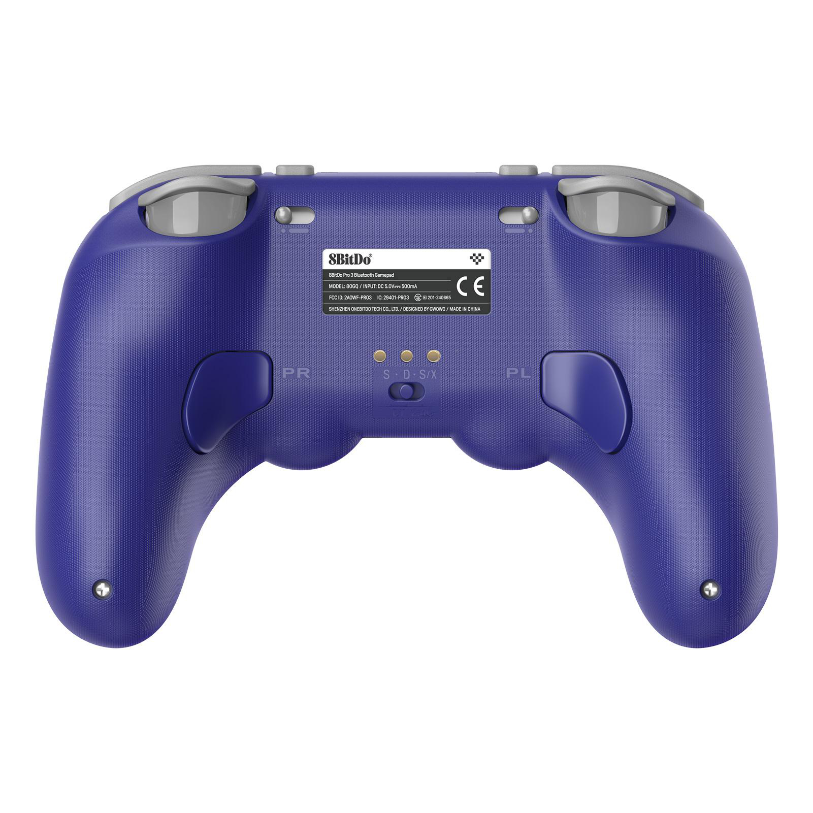 Ein blaues 8BitDo Pro 3 Gamepad. Es hat graue Joysticks, Knöpfe und ein zentrales Feld mit Text und Logos, vor weißem Hintergrund.