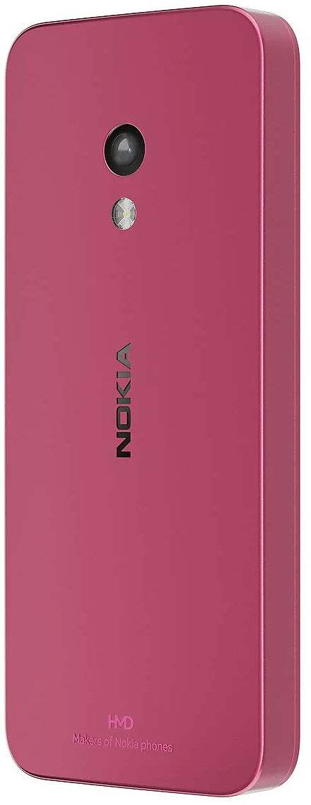 Rózsaszín Nokia telefon hátlapja. Van rajta kamera, vaku és a Nokia logó. Alul: 'Makers of Nokia phones'.