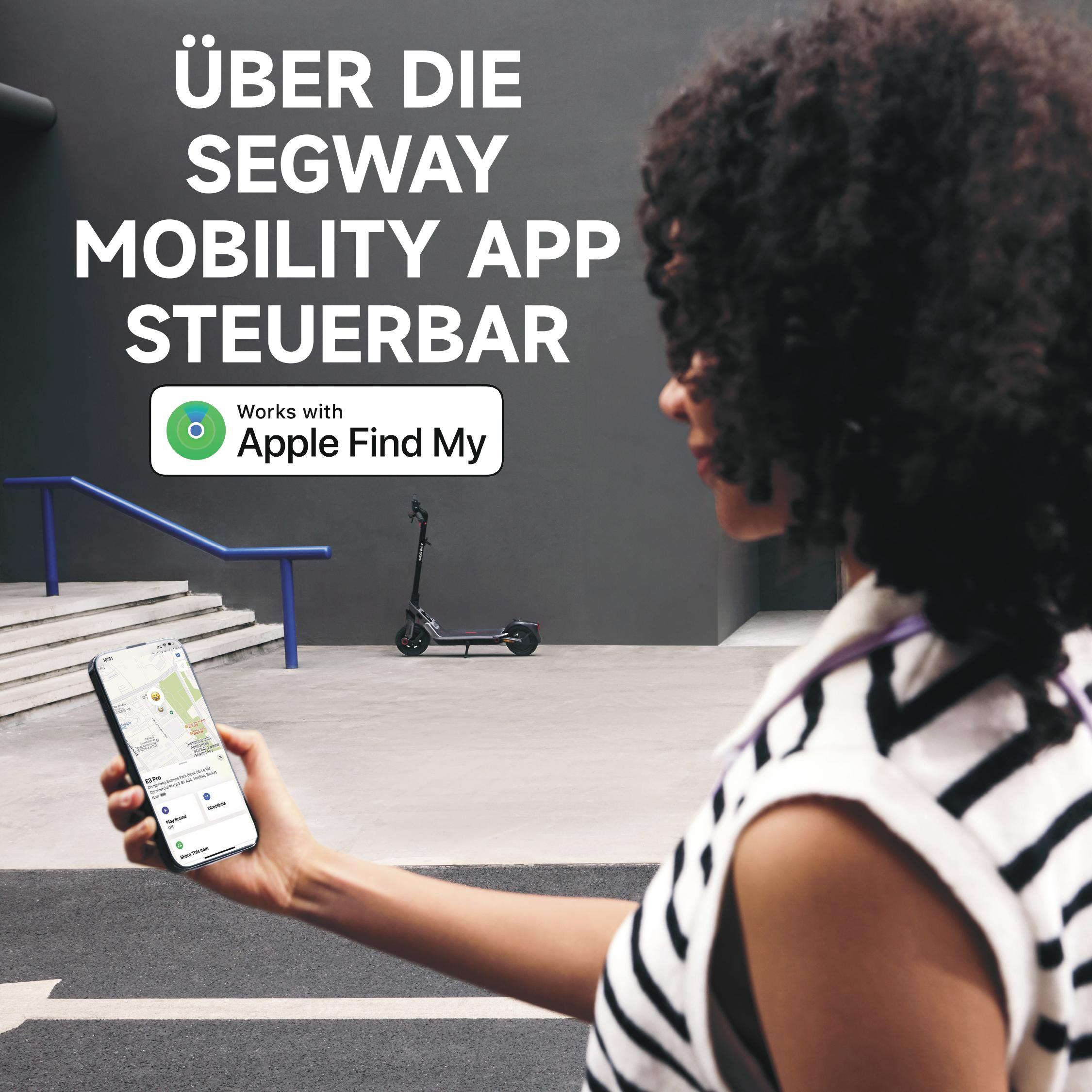 Frau mit Telefon, Segway-Roller, Text: Über die Segway Mobility App Steuerbar, funktioniert mit Apple Find My.