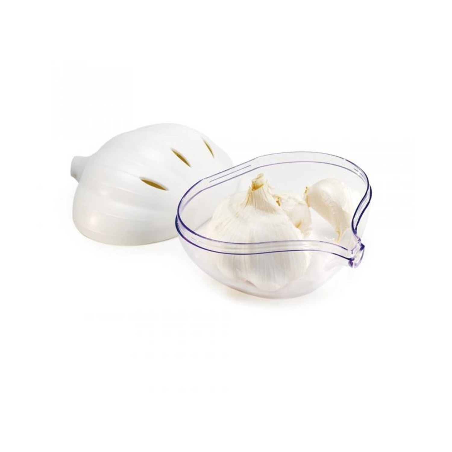 Uno spremiaglio bianco a forma di bulbo e una ciotola trasparente con spicchi d'aglio. Lo spremiaglio è su una superficie bianca.
