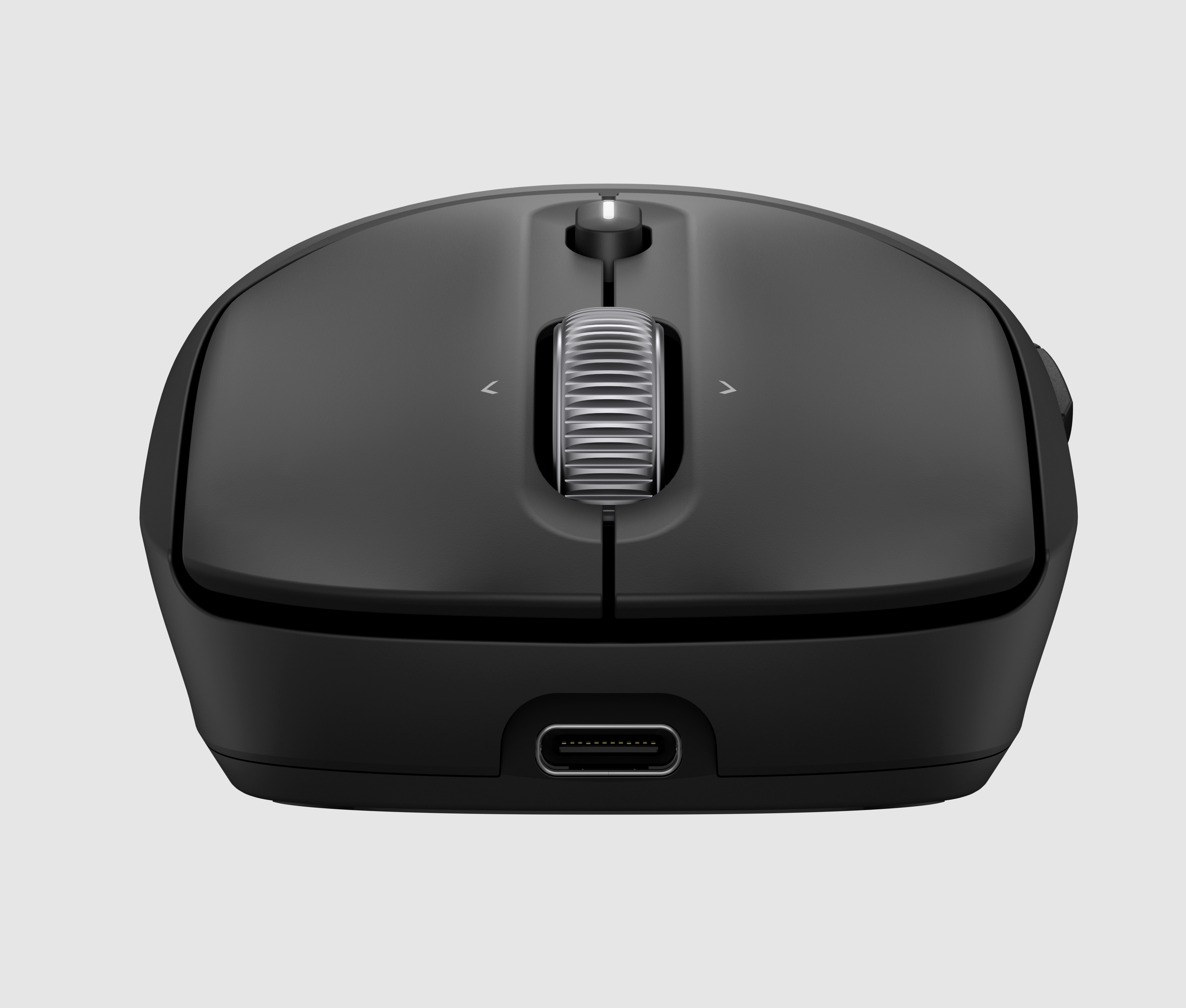 Schwarze Computermaus mit Scrollrad und Tasten. USB-C-Anschluss unten. Grauer Hintergrund.