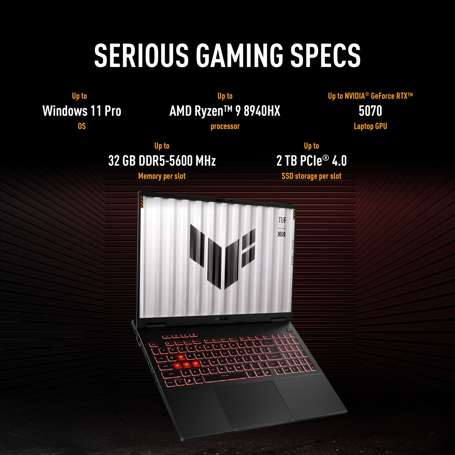 Ordinateur portable de jeu noir avec clavier rétroéclairé en rouge. Les spécifications incluent Windows 11 Pro, AMD Ryzen 9, NVIDIA GeForce RTX et 32 Go de RAM.