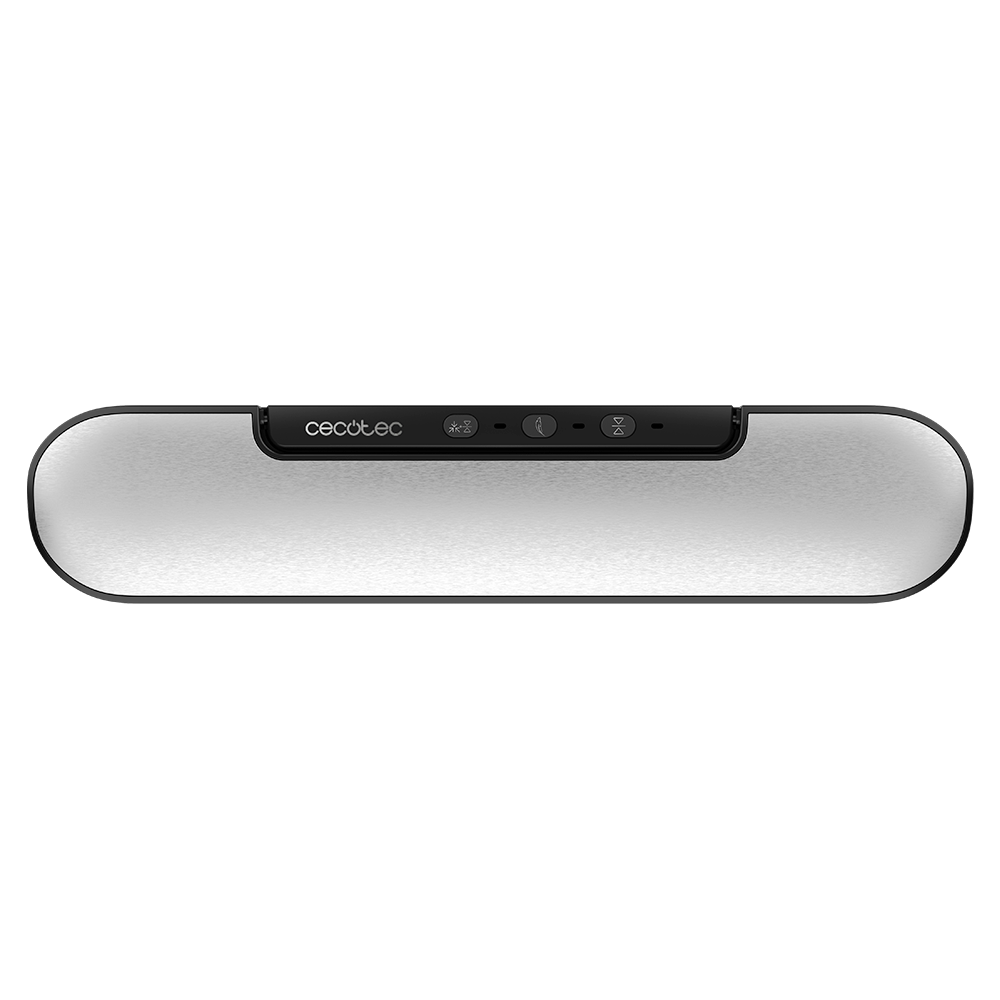 Una barra de sonido Cecotec plateada y negra. Tiene botones de control y el nombre de la marca. La barra es ovalada.