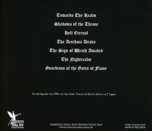 Schwarzes Albumcover mit gotischem Schrifttext, der Songtitel, Produktionscredits und ein Logo auflistet. Der Hintergrund ist dunkel.