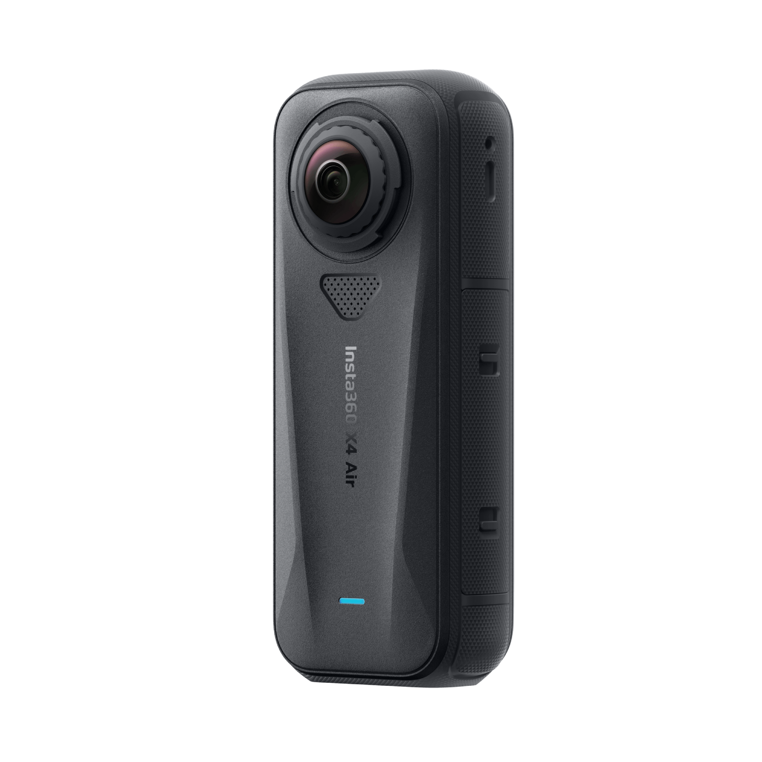 Una cámara negra Insta360 X4 Air se alza verticalmente sobre un fondo negro. Tiene una lente frontal y la marca en el cuerpo.