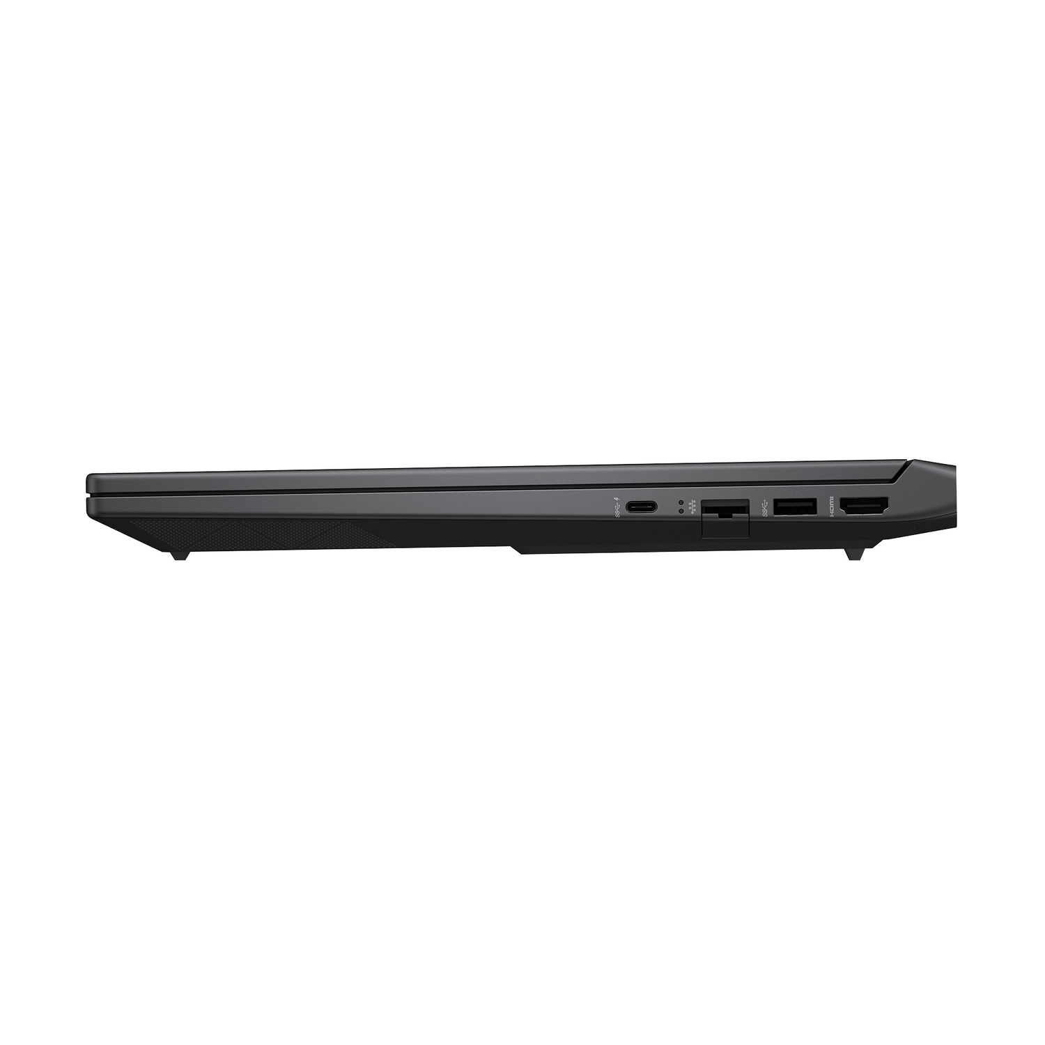 Vista lateral de un portátil negro. Los puertos incluyen USB-C, USB y HDMI. Tiene una ventilación y está sobre fondo blanco.