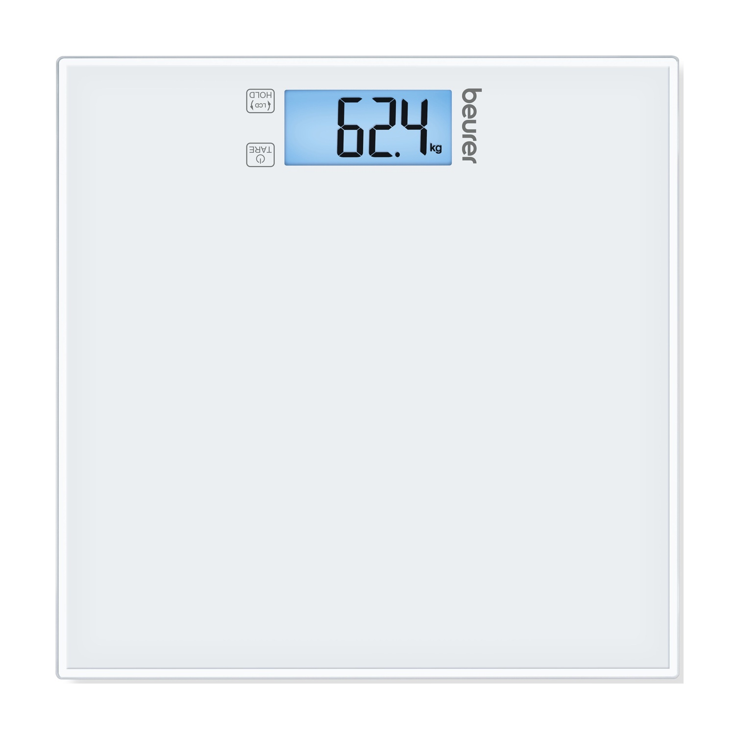 Una bilancia da bagno digitale bianca. Mostra 62,4 kg su uno schermo blu. Il marchio è Beurer. Ci sono dei pulsanti in alto a sinistra.