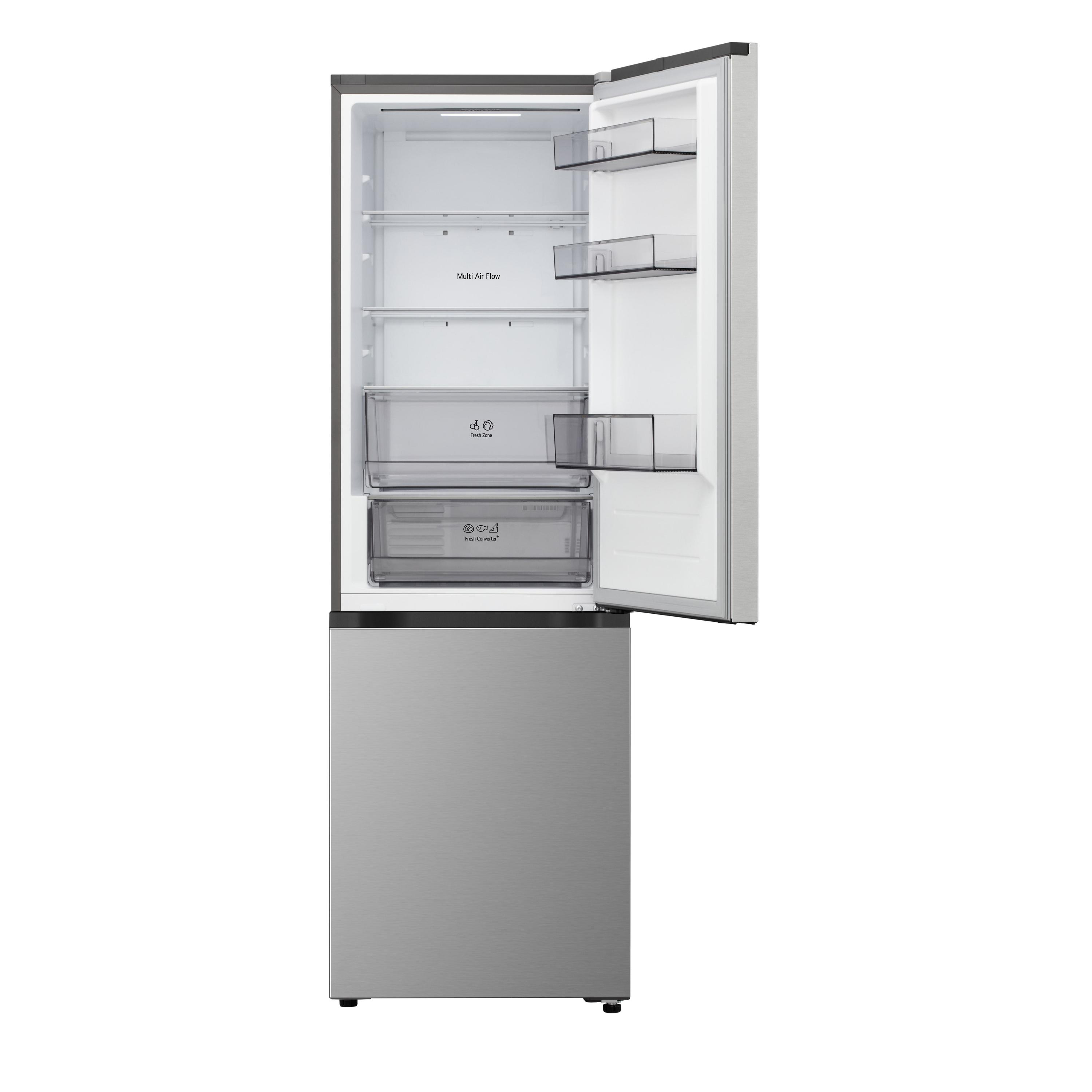 Offener Kühlschrank, silbergraue Tür, weißer Innenraum mit Regalen und Schubladen. Die Tür ist rechts.