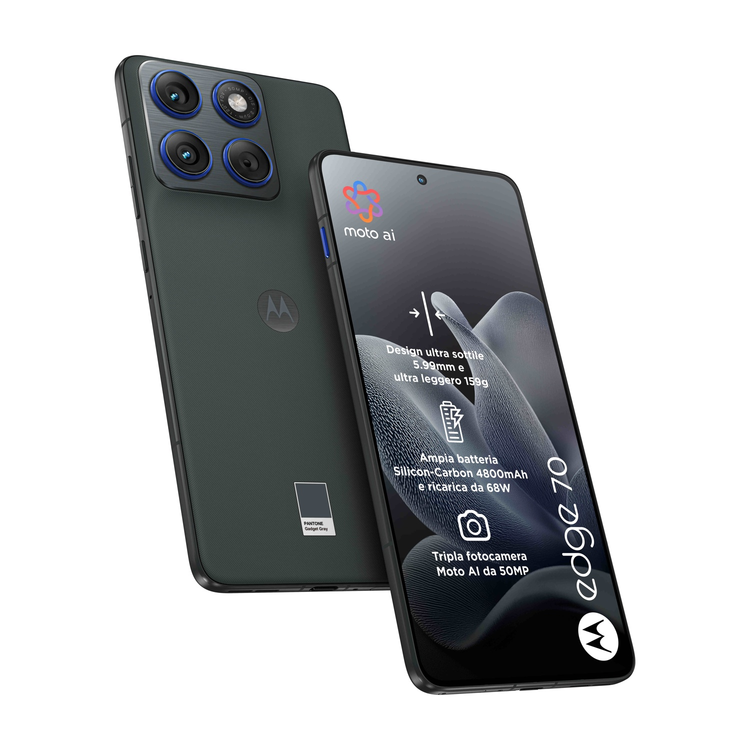 Due smartphone verde scuro su bianco. Uno angolato che mostra lo schermo con testo, l'altro mostra l'array di fotocamere e il logo Motorola.