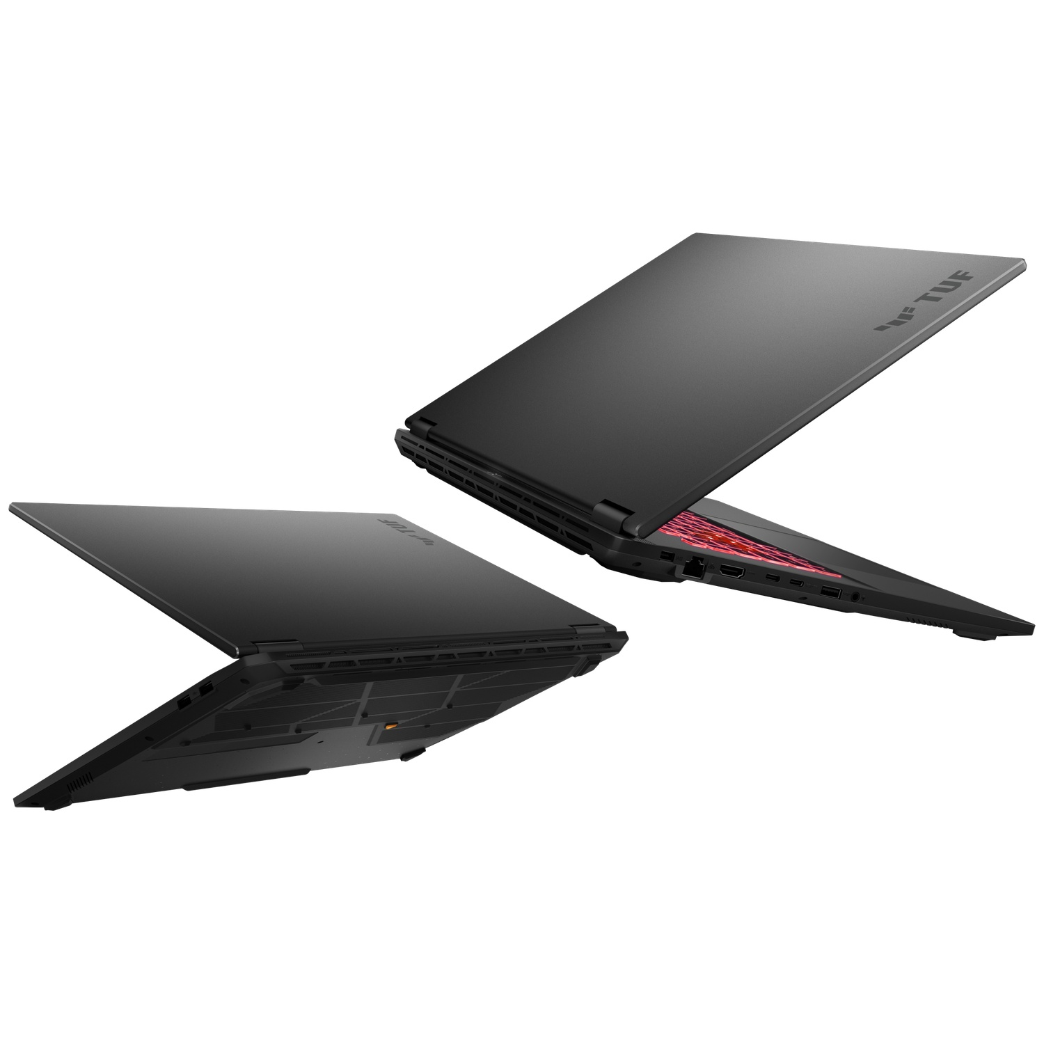 Twee zwarte laptops worden getoond, één open met een rood gloeiende ventilatie, de andere gesloten. Beide hebben het woord 'TUF'.