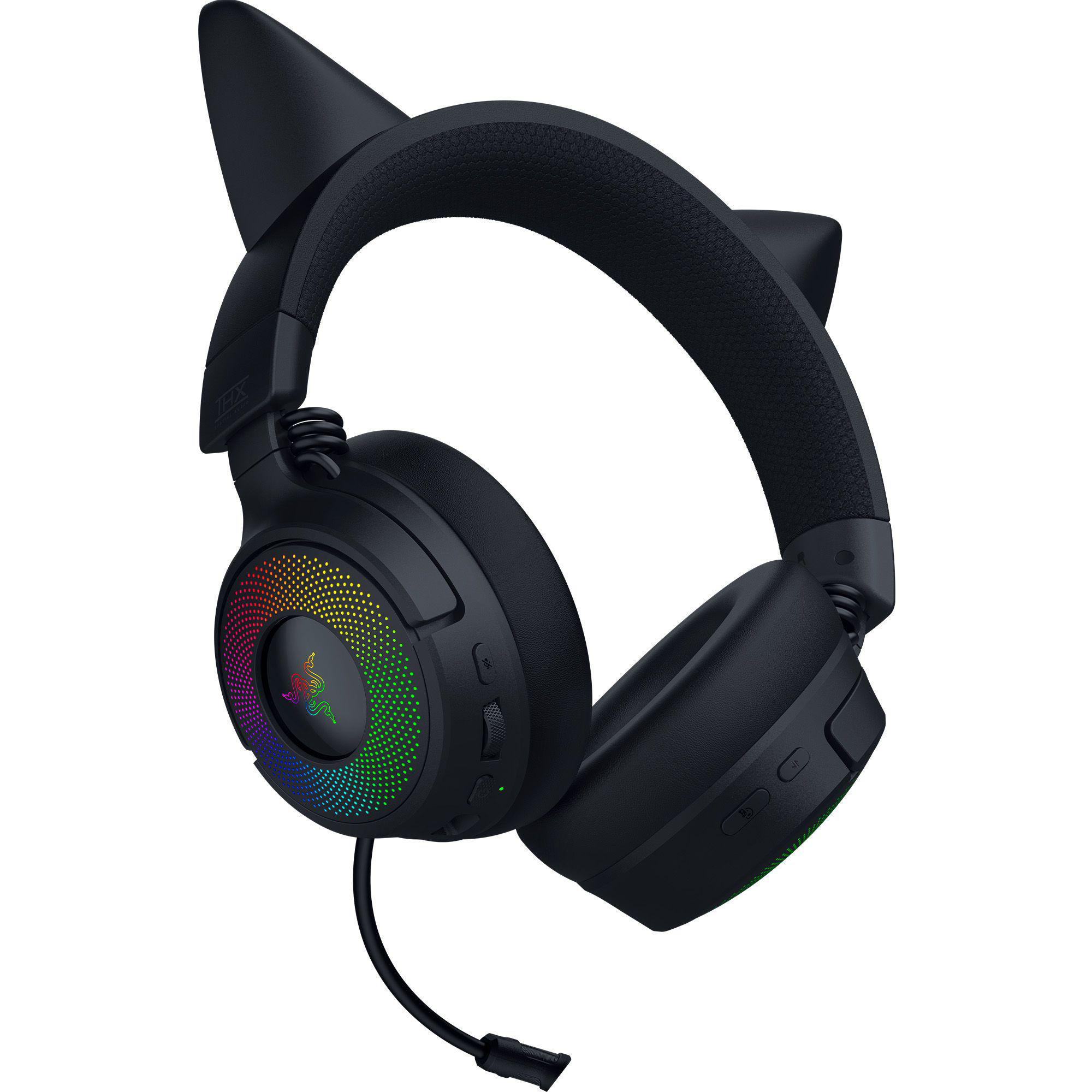 Schwarzes Gaming-Headset mit Katzenohren. Es hat eine regenbogenfarbene Ohrmuschel und ein angeschlossenes Mikrofon. Der Hintergrund ist weiß.