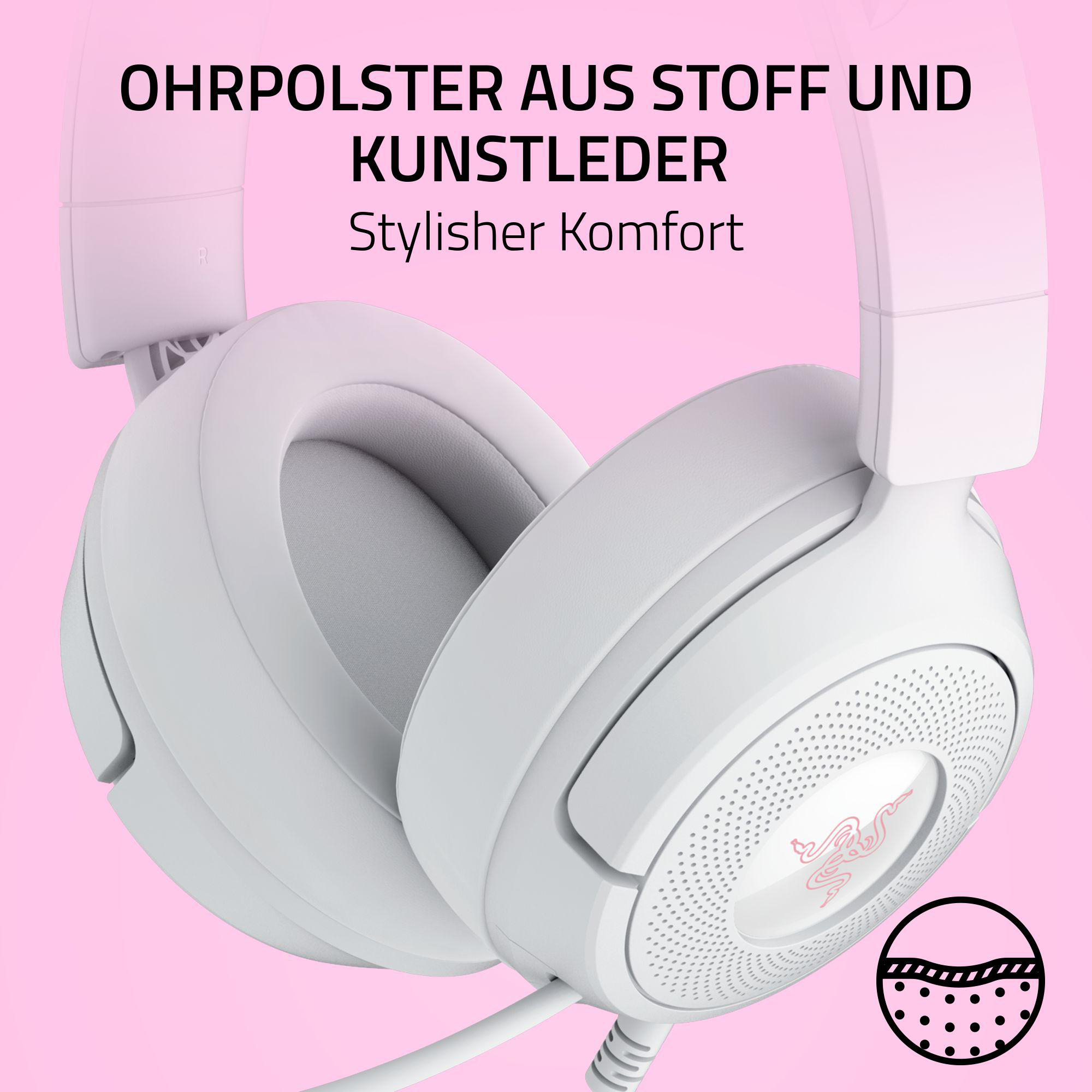 Weiße Kopfhörer mit weichen Ohrpolstern auf rosa Hintergrund. Text: 'Ohrpolster aus Stoff und Kunstleder'.