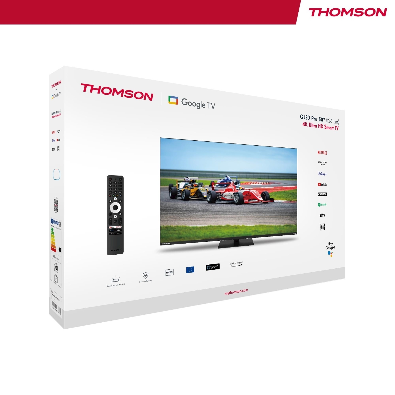 Scatola Thomson Google TV con TV che mostra auto da corsa. Telecomando davanti. Icone delle app a destra.