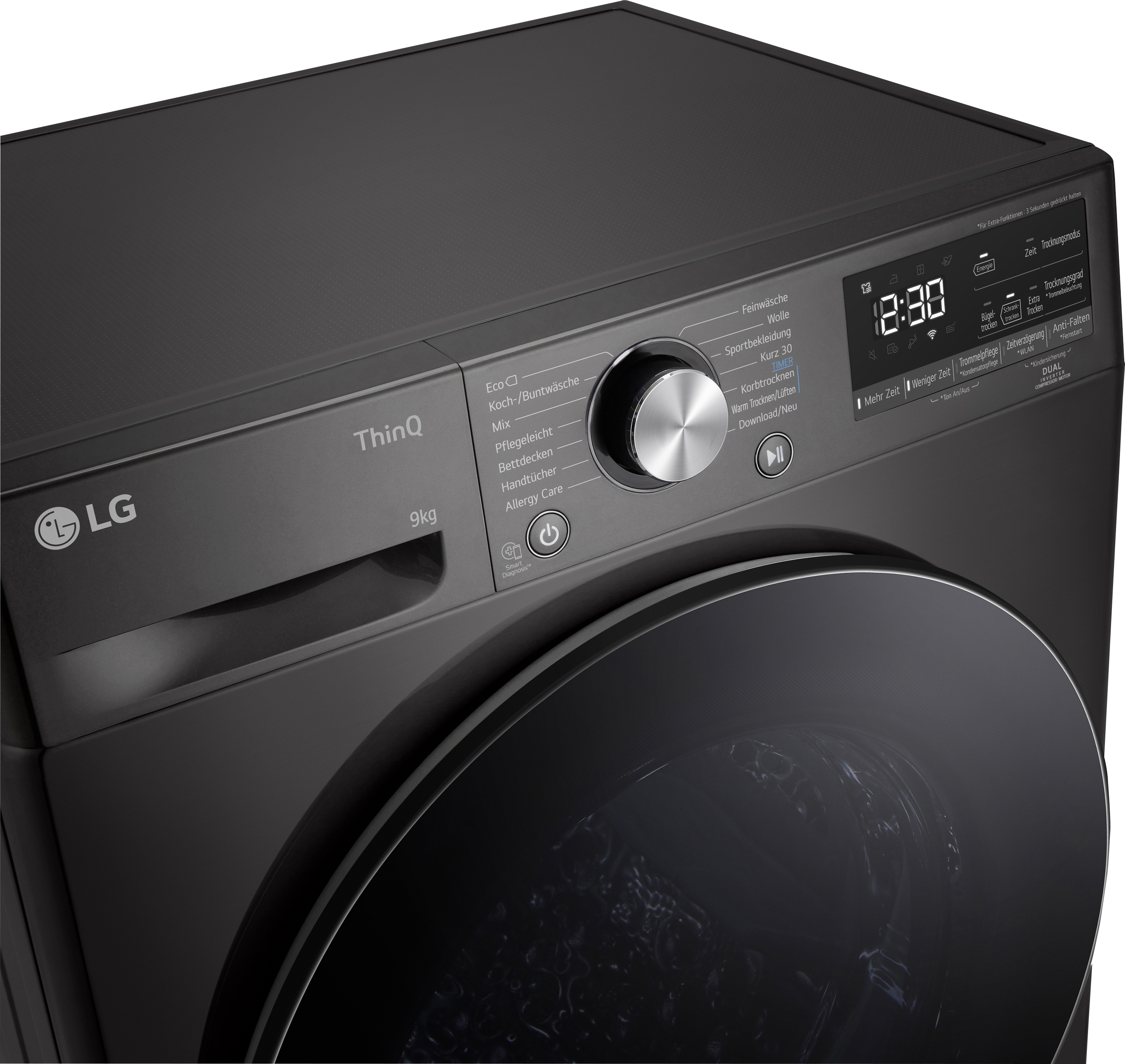 Schwarzes LG-Waschmaschinen-Bedienfeld. Zeigt Optionen wie Eco, Mix und Timereinstellungen an. Ein digitales Display zeigt die Zeit.