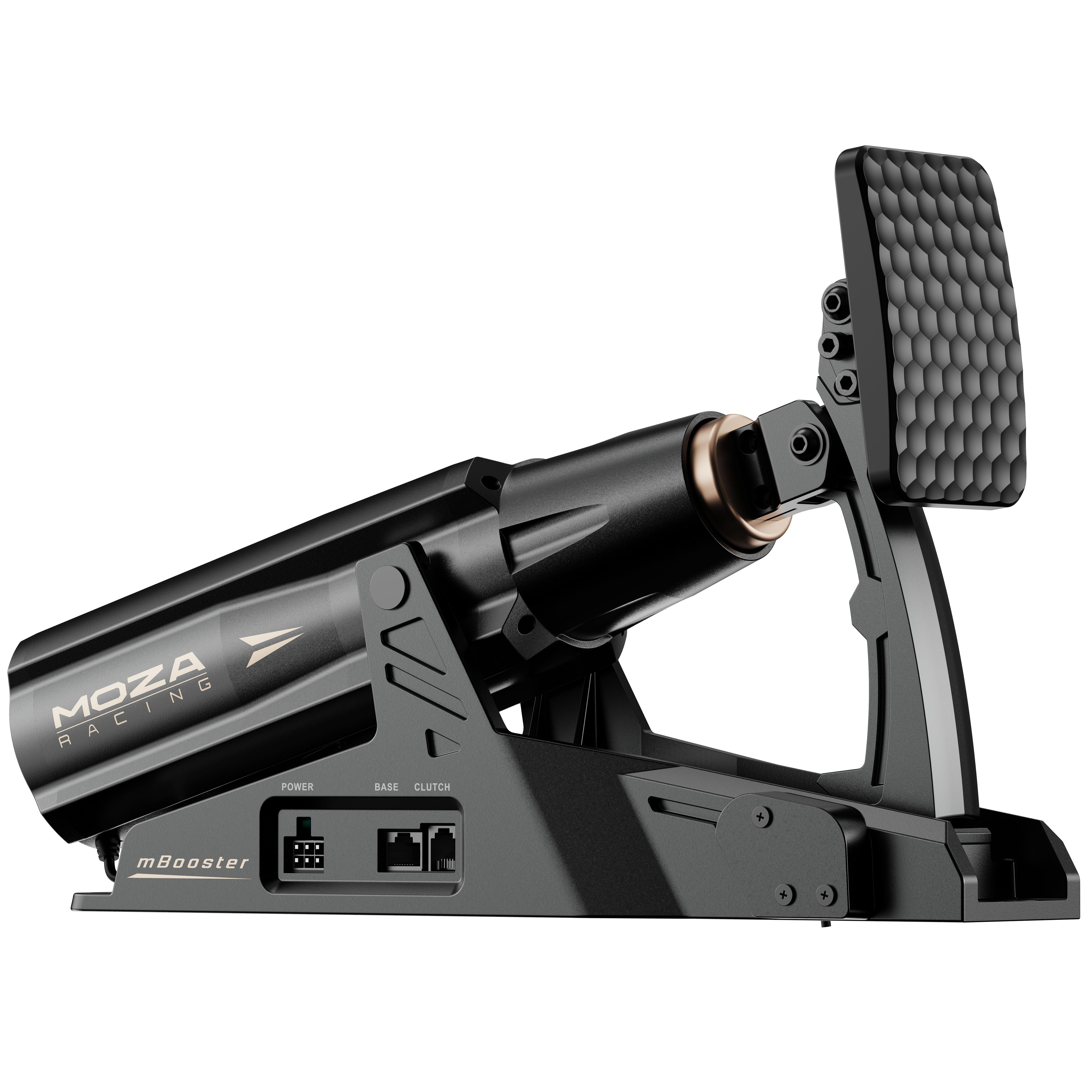 Schwarzes MOZA Racing-Pedal. Es hat ein strukturiertes Fußpolster. Das Design umfasst 'mBooster', 'Power', 'Base' und 'Clutch'.