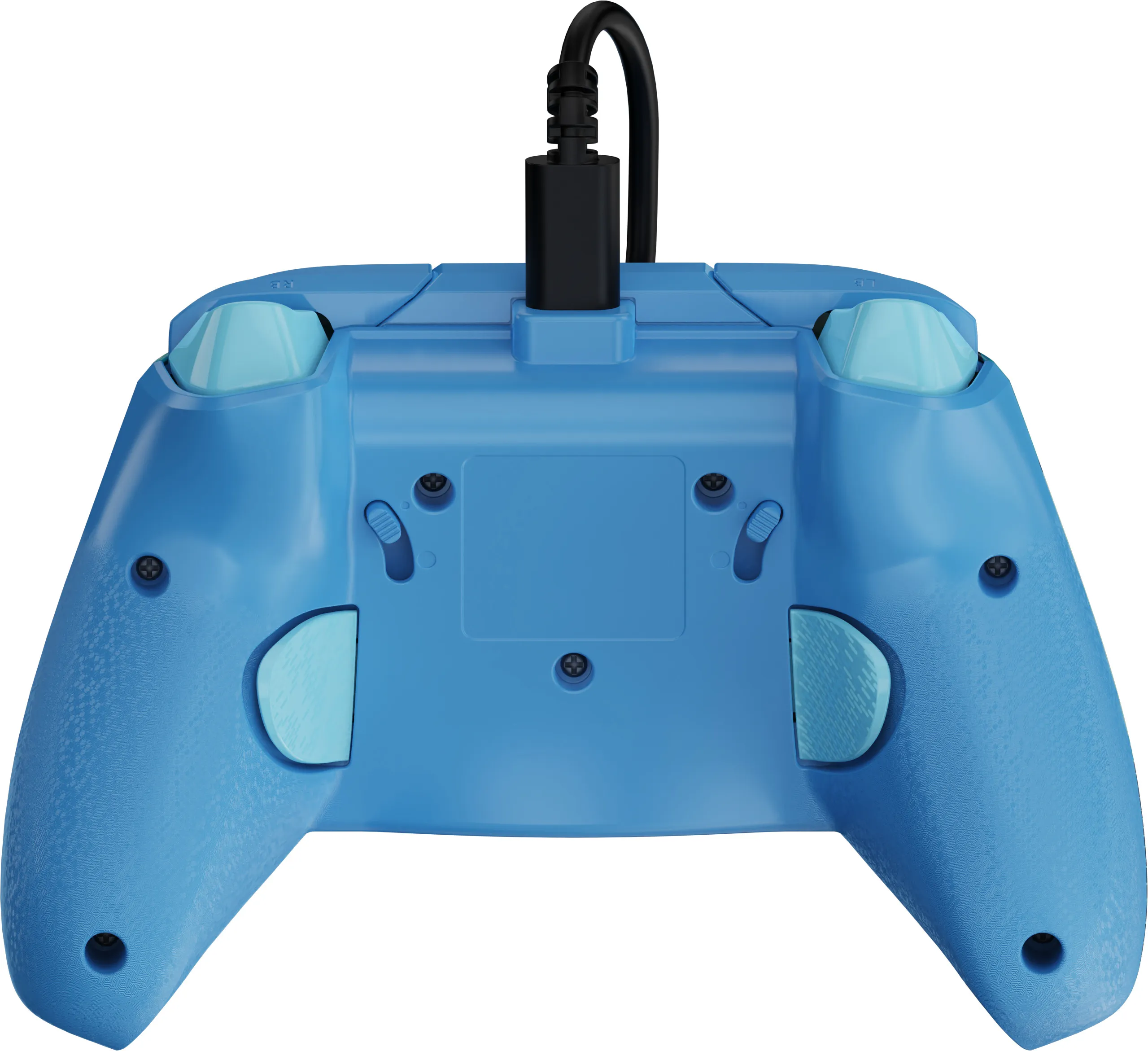 Blauer Gamecontroller mit hellblauen Akzenten, verbunden mit einem schwarzen Kabel auf weißem Hintergrund.